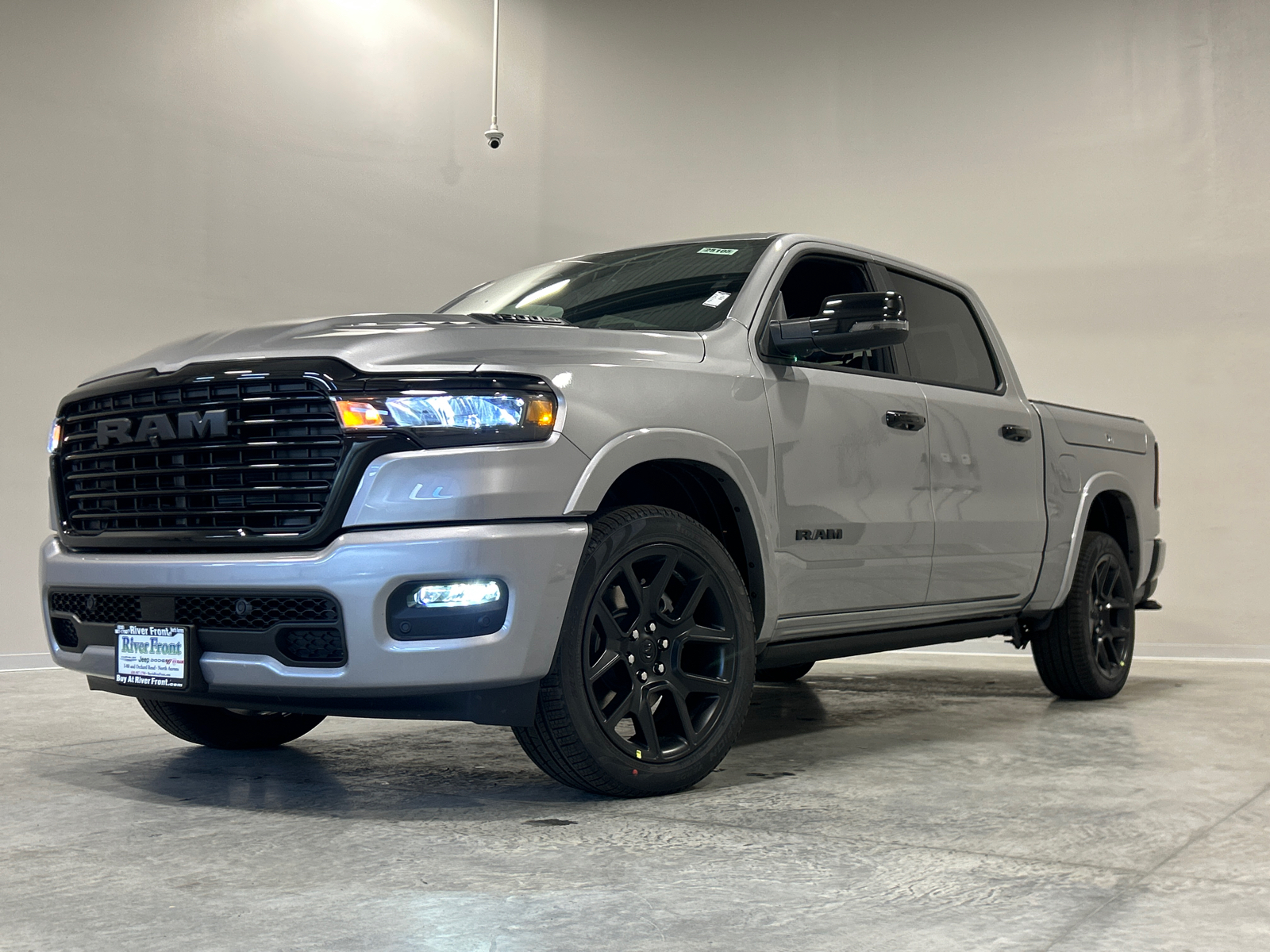 2025 Ram 1500 Laramie 1