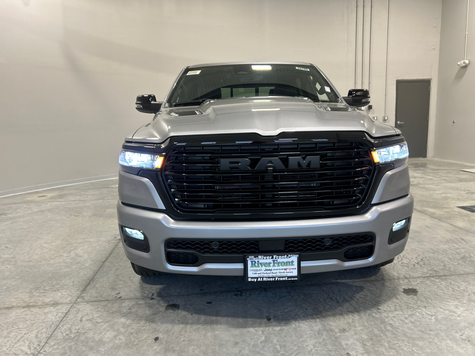 2025 Ram 1500 Laramie 3