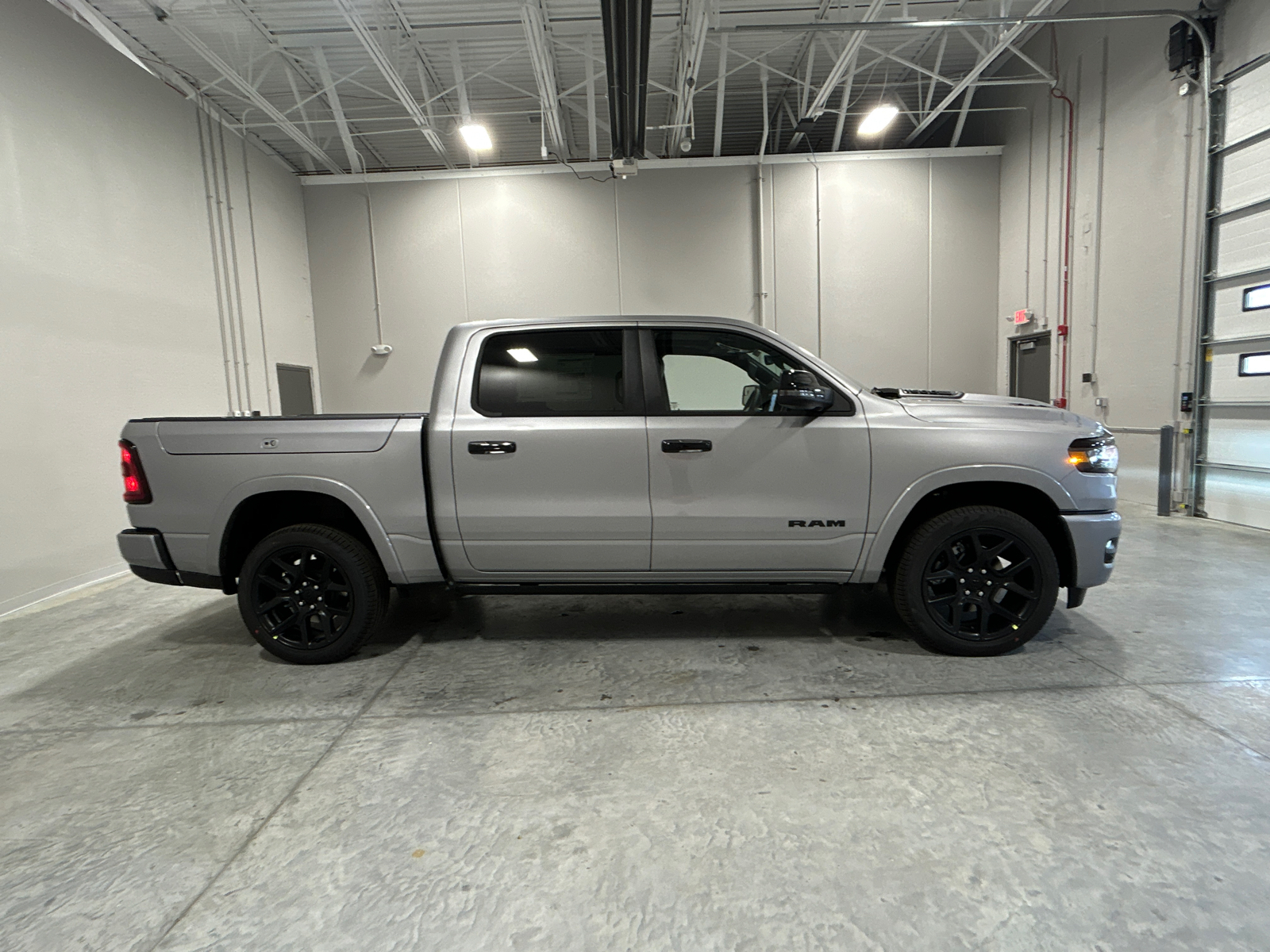 2025 Ram 1500 Laramie 5