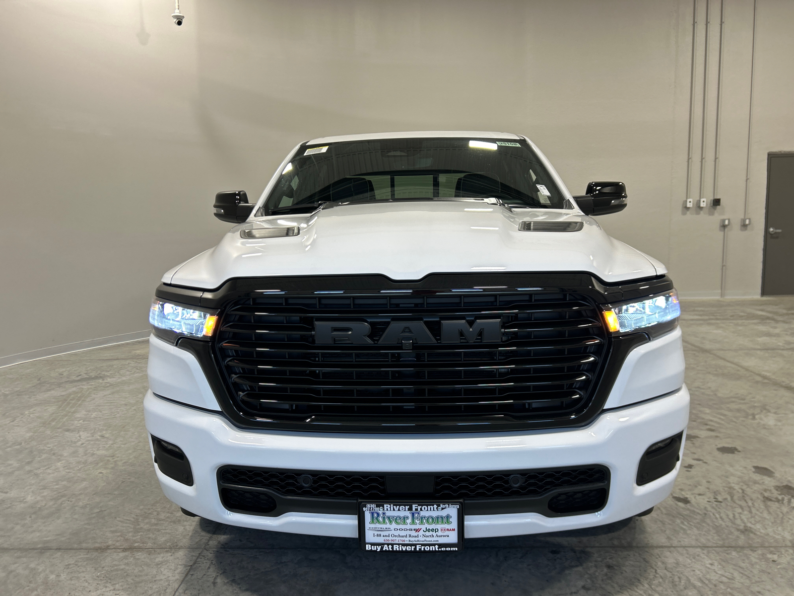 2025 Ram 1500 Laramie 3