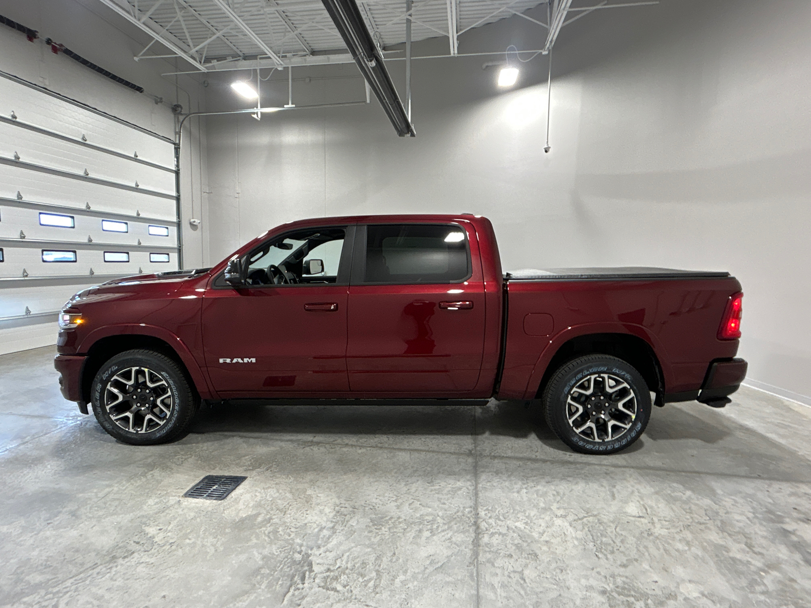 2025 Ram 1500 Laramie 9