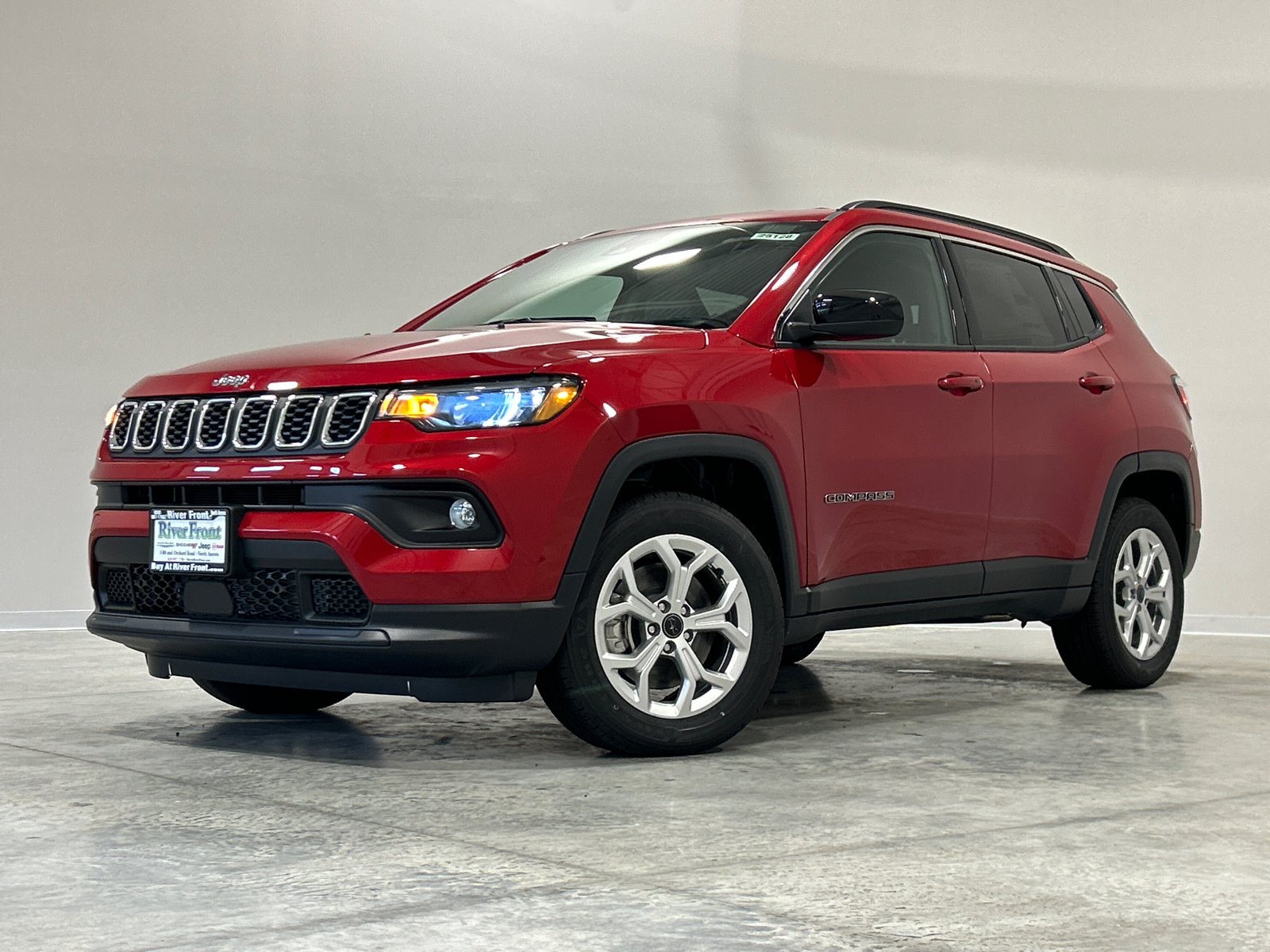 2025 Jeep Compass Latitude 1