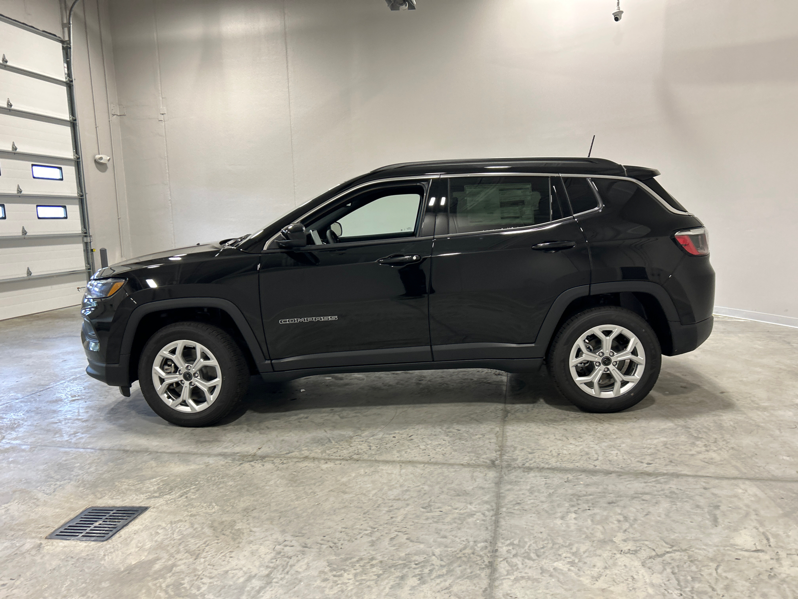 2025 Jeep Compass Latitude 9