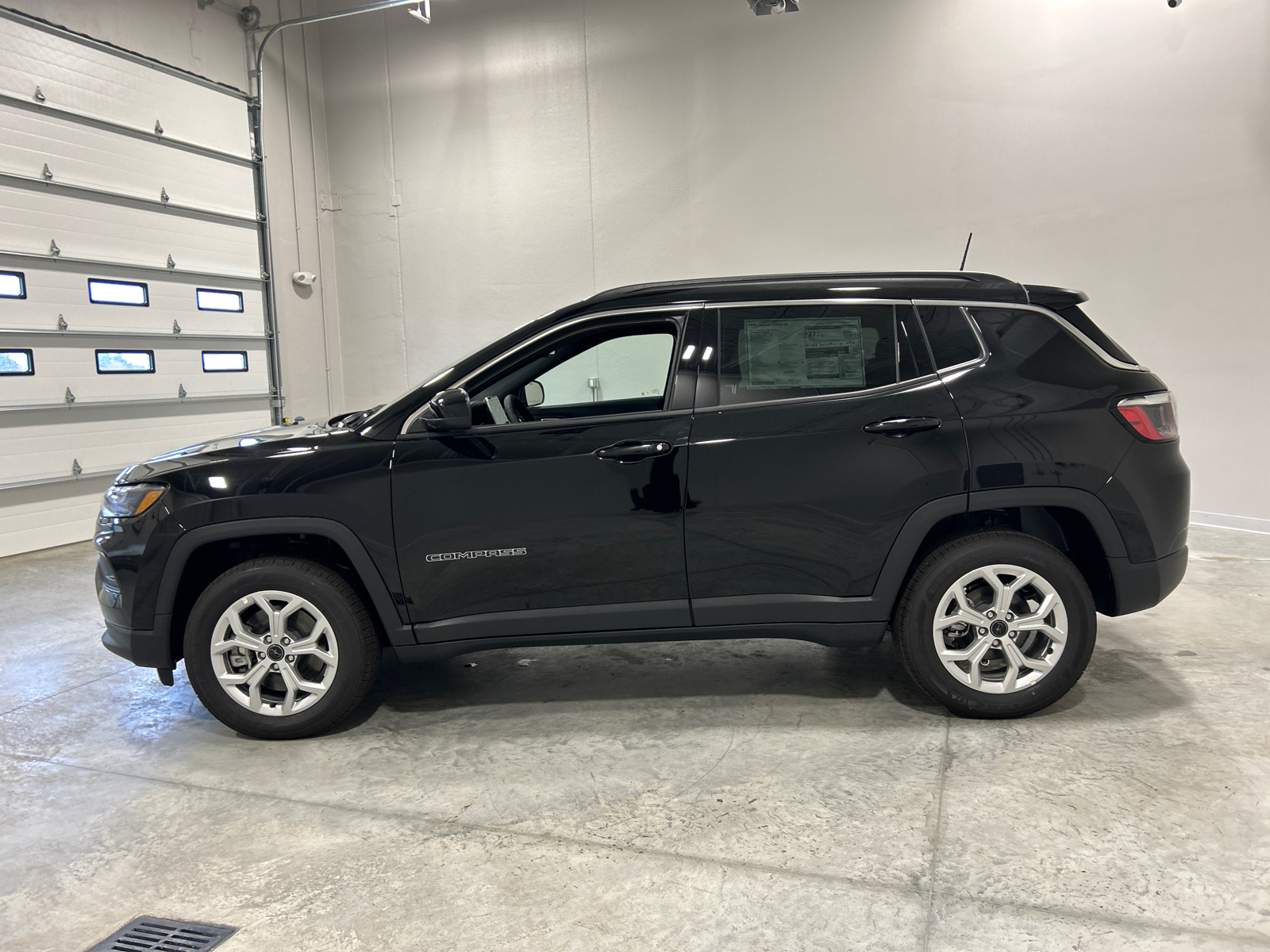 2025 Jeep Compass Latitude 9