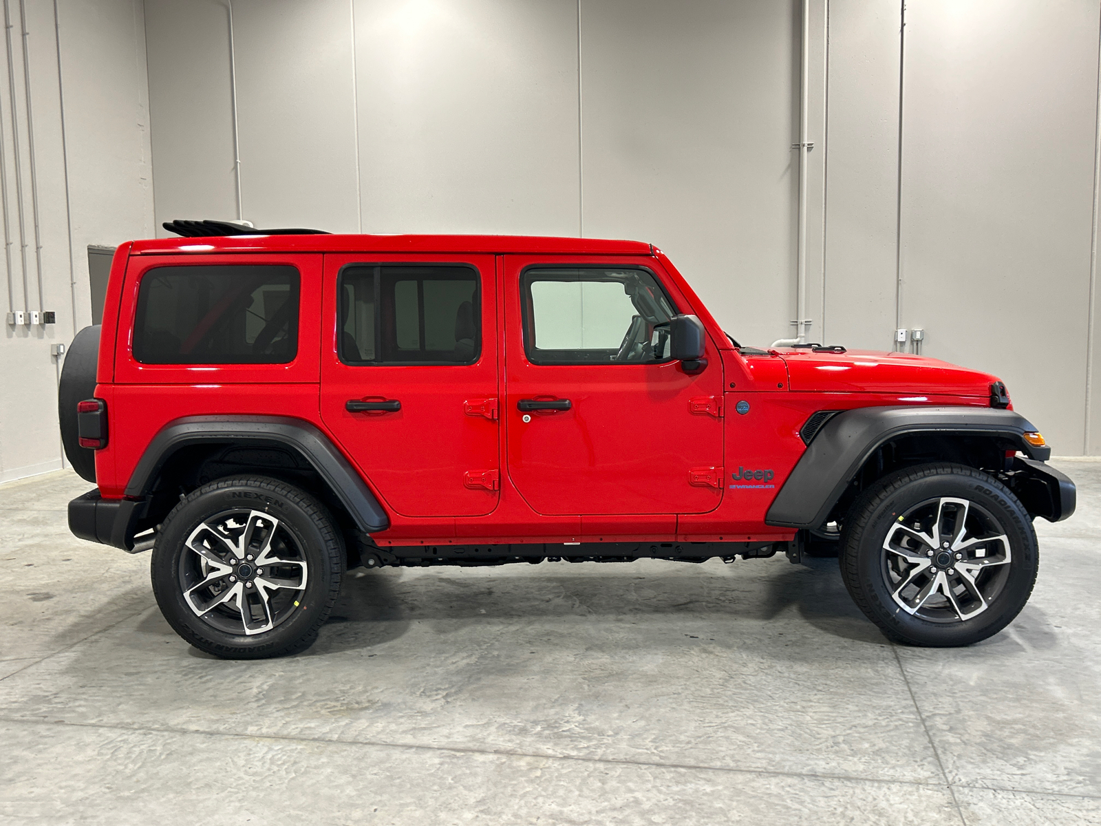 2025 Jeep Wrangler Sport S 4xe 5