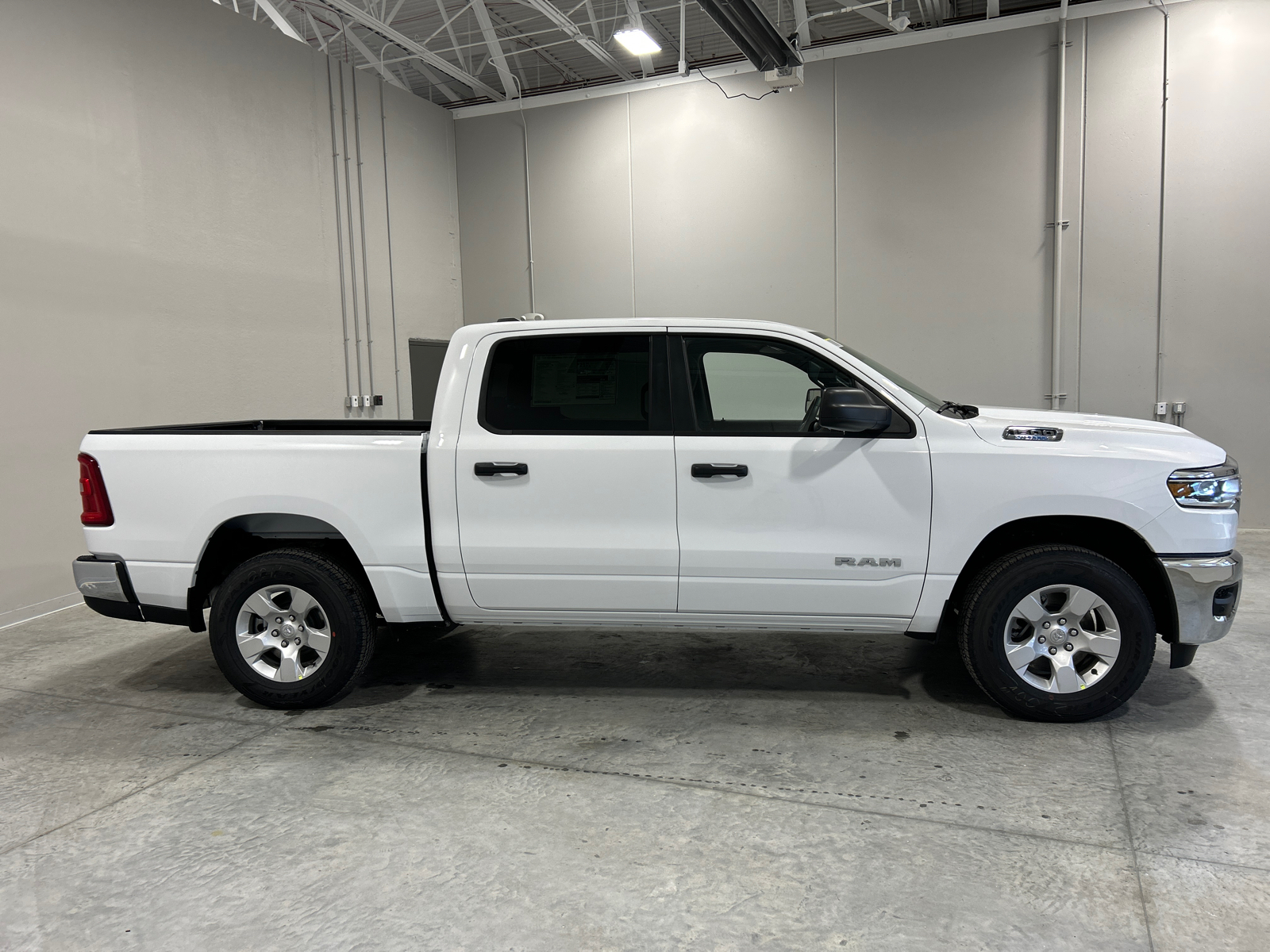 2025 Ram 1500 Tradesman 5