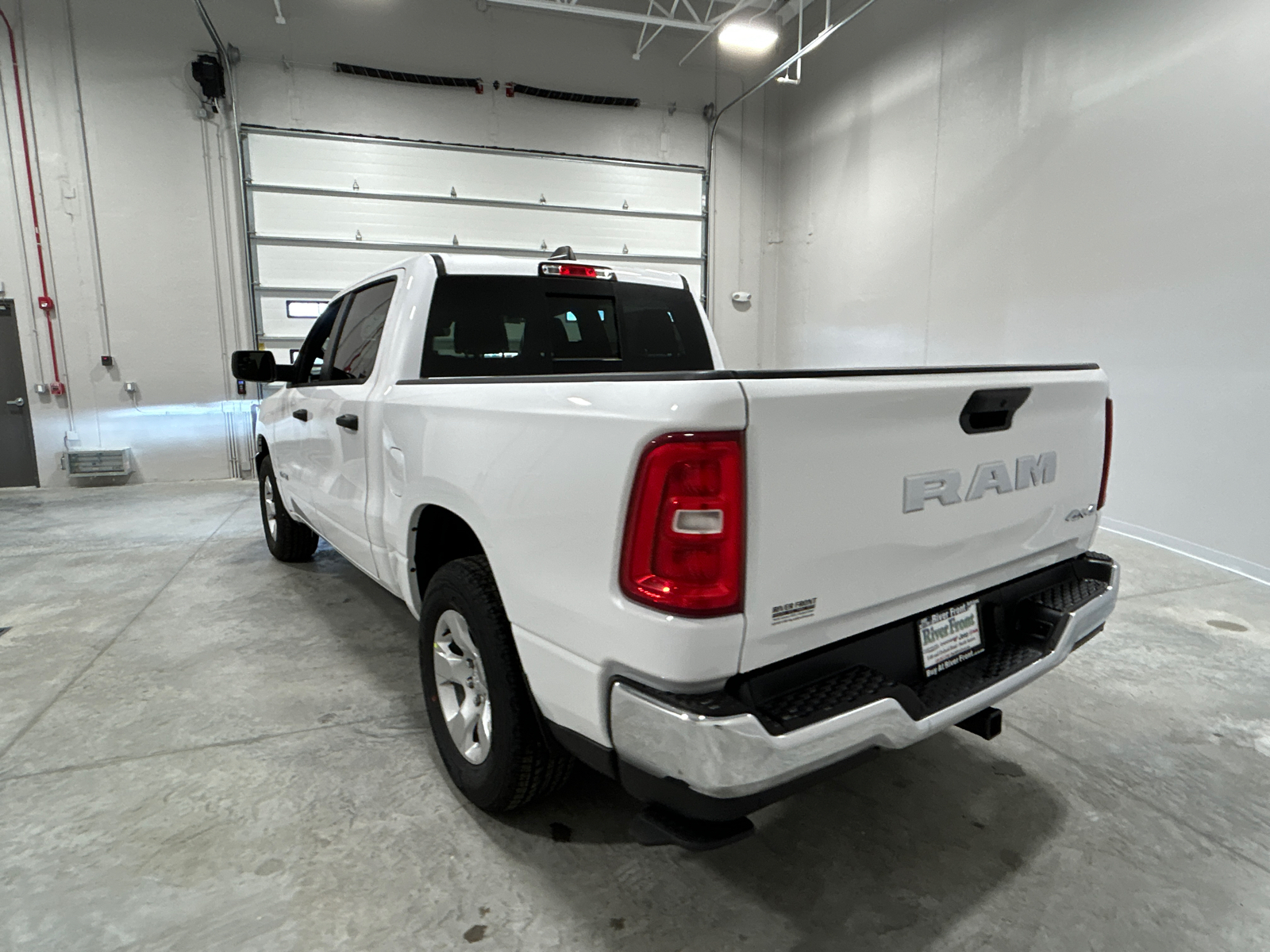 2025 Ram 1500 Tradesman 8