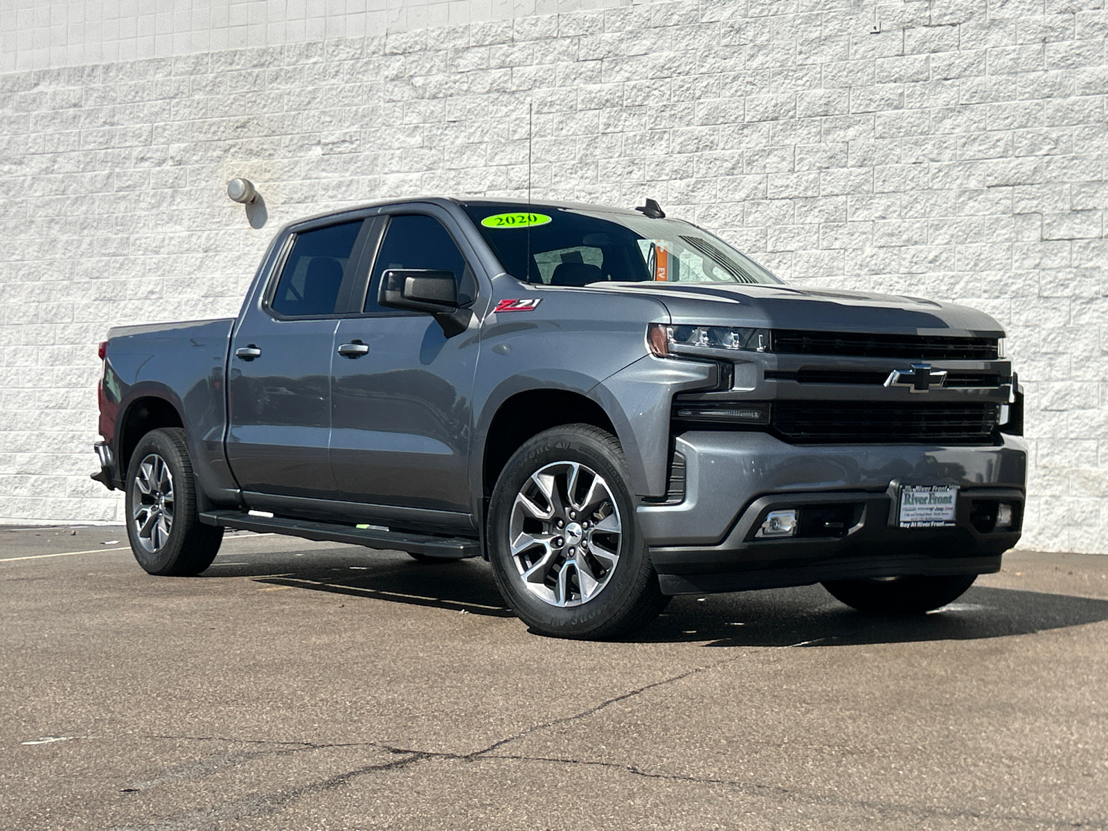 2020 Chevrolet Silverado 1500 RST 2