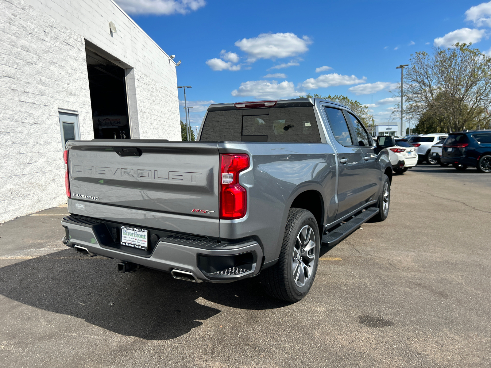 2020 Chevrolet Silverado 1500 RST 8