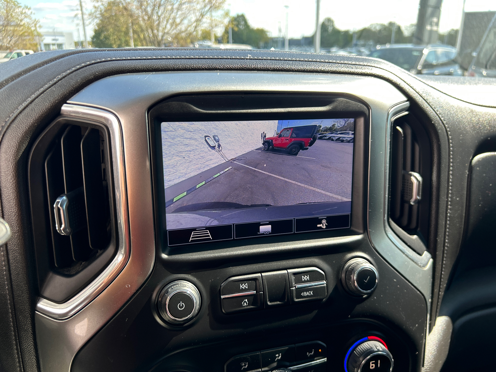 2020 Chevrolet Silverado 1500 RST 26