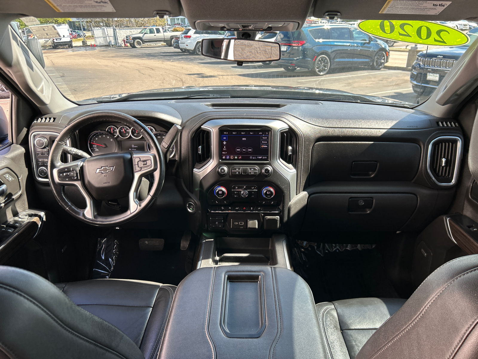 2020 Chevrolet Silverado 1500 RST 32