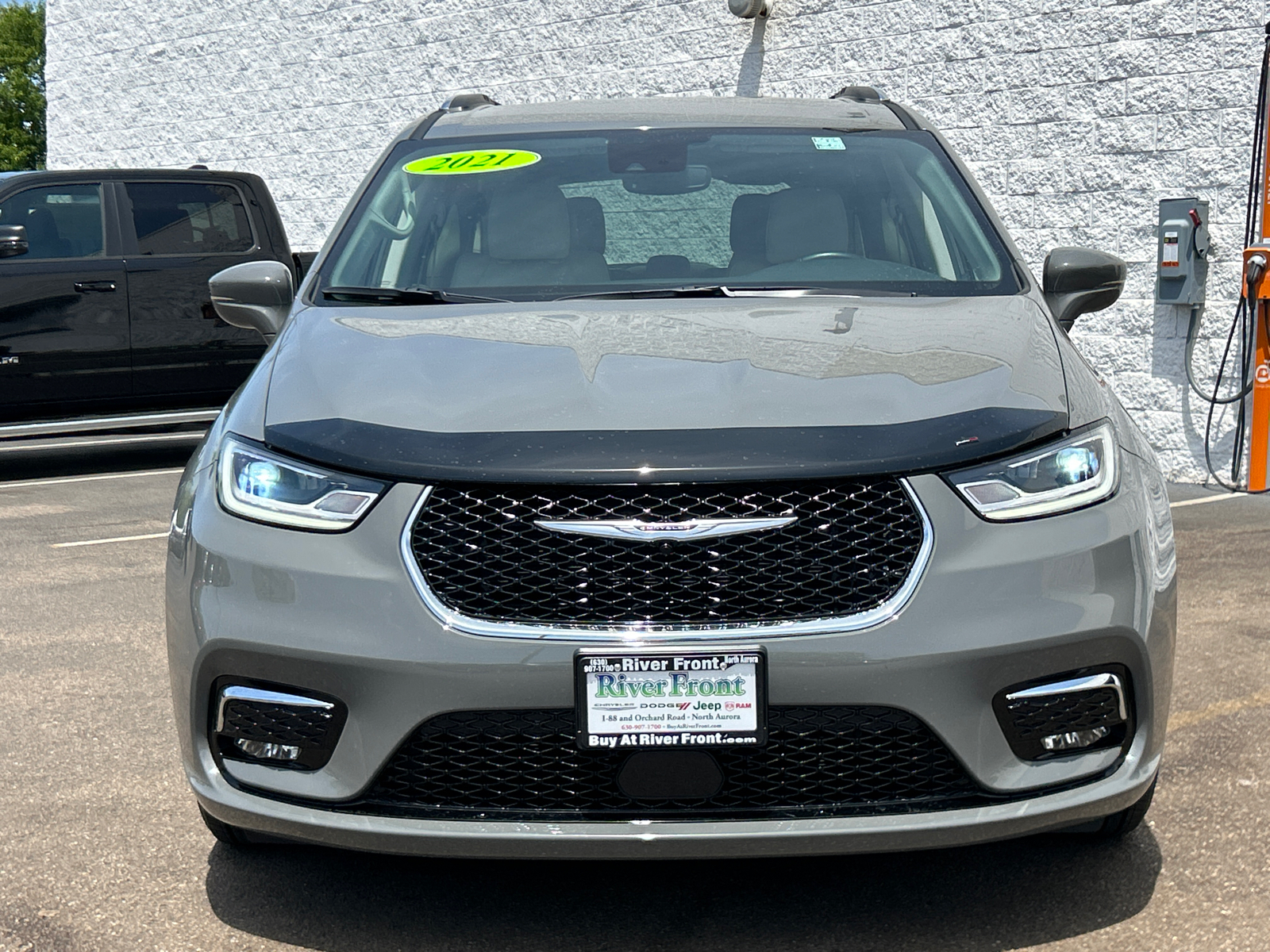 2021 Chrysler Pacifica Touring L 3