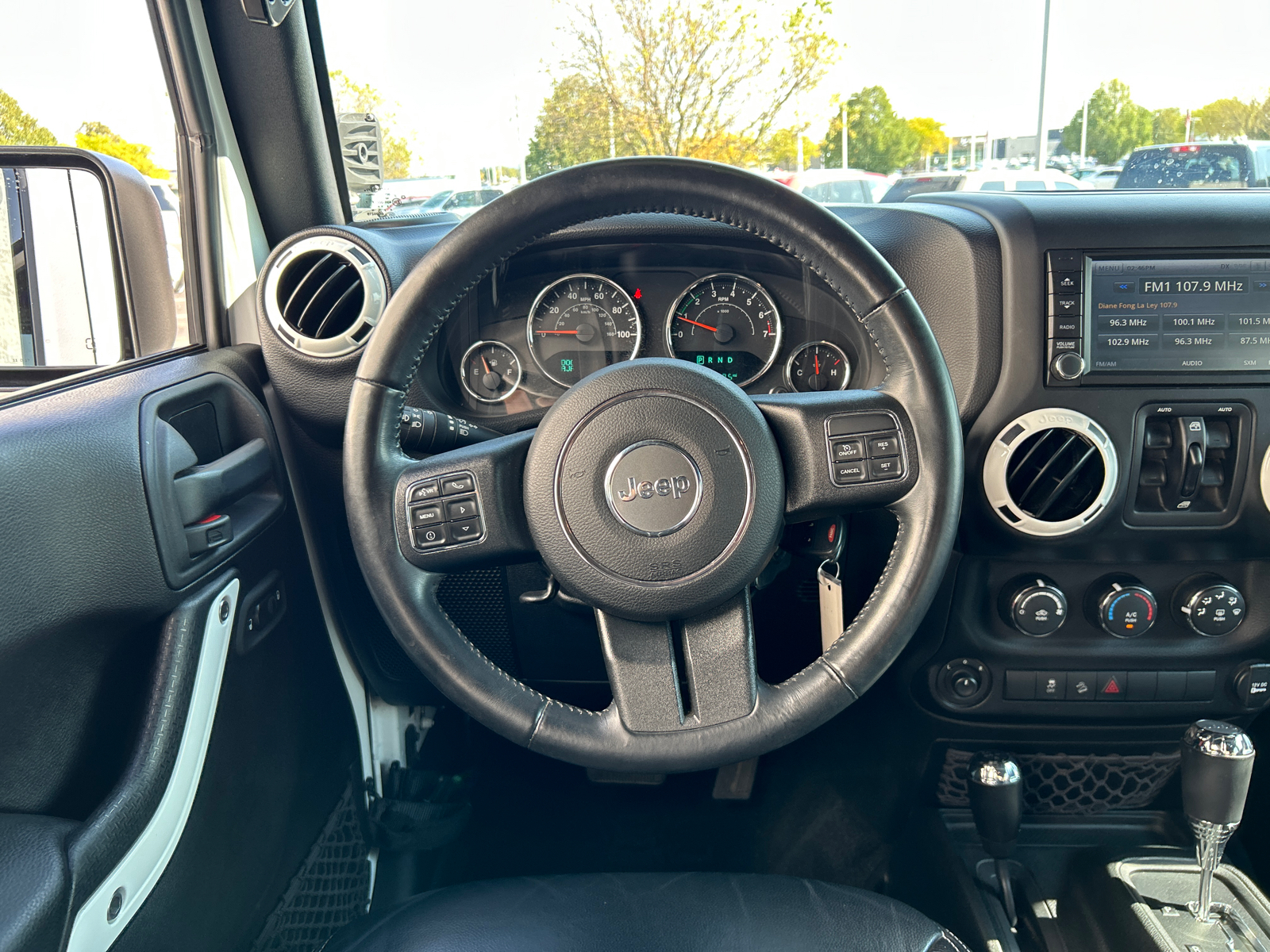 2017 Jeep Wrangler Unlimited Sport 30