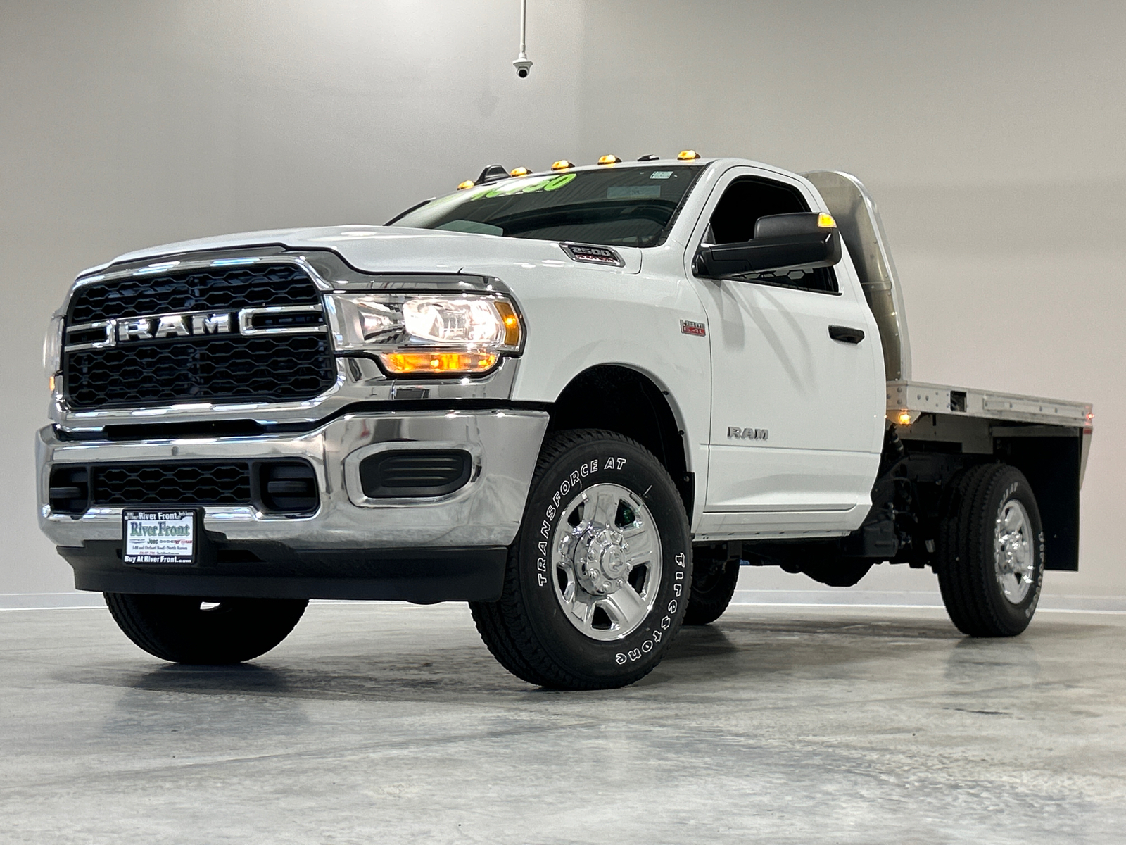 2022 Ram 2500 Tradesman 1