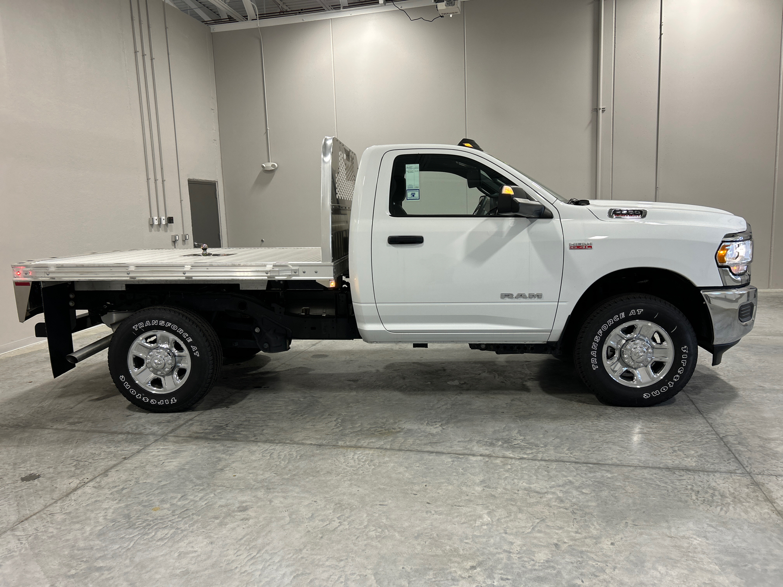 2022 Ram 2500 Tradesman 5