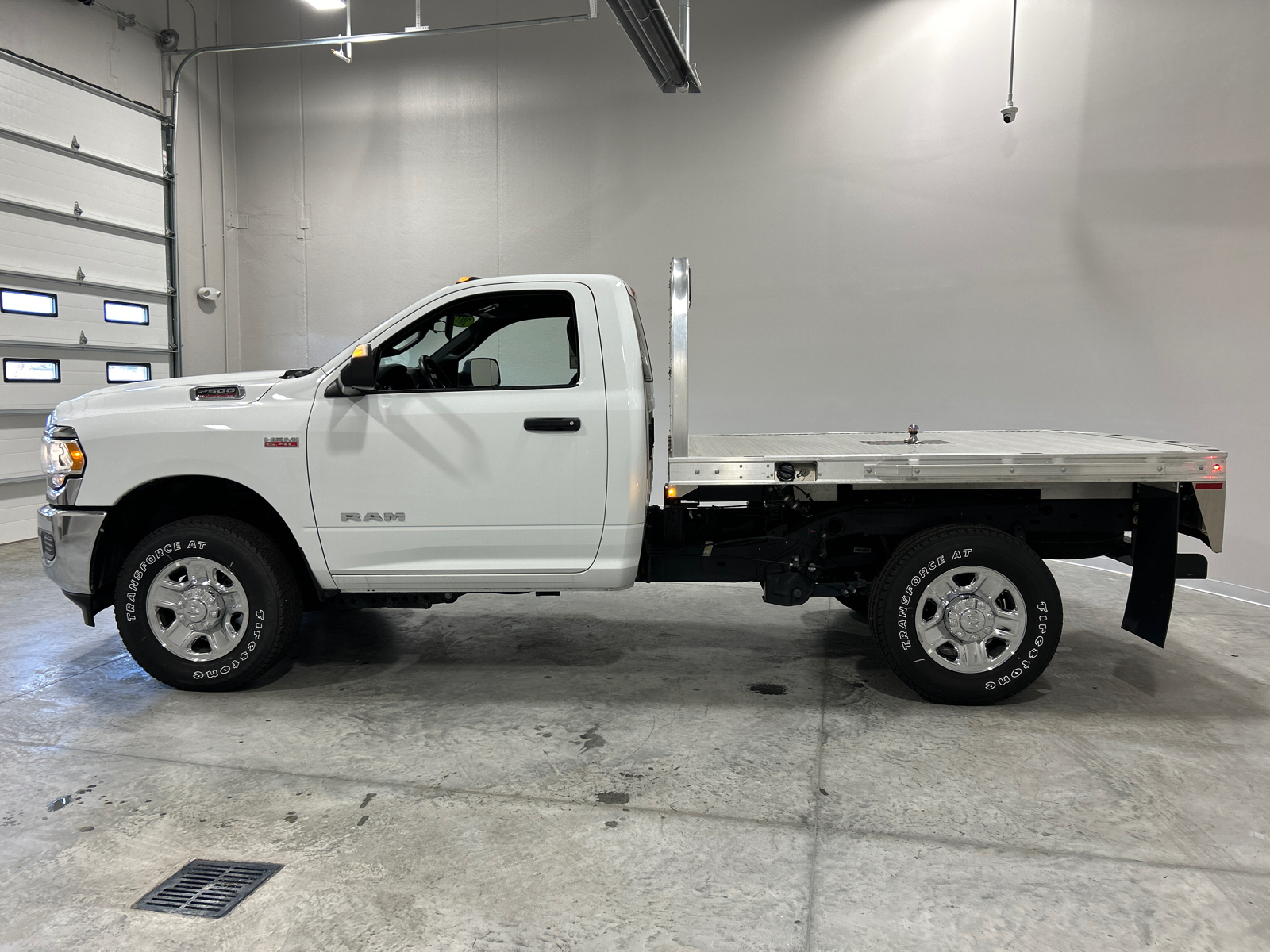 2022 Ram 2500 Tradesman 9