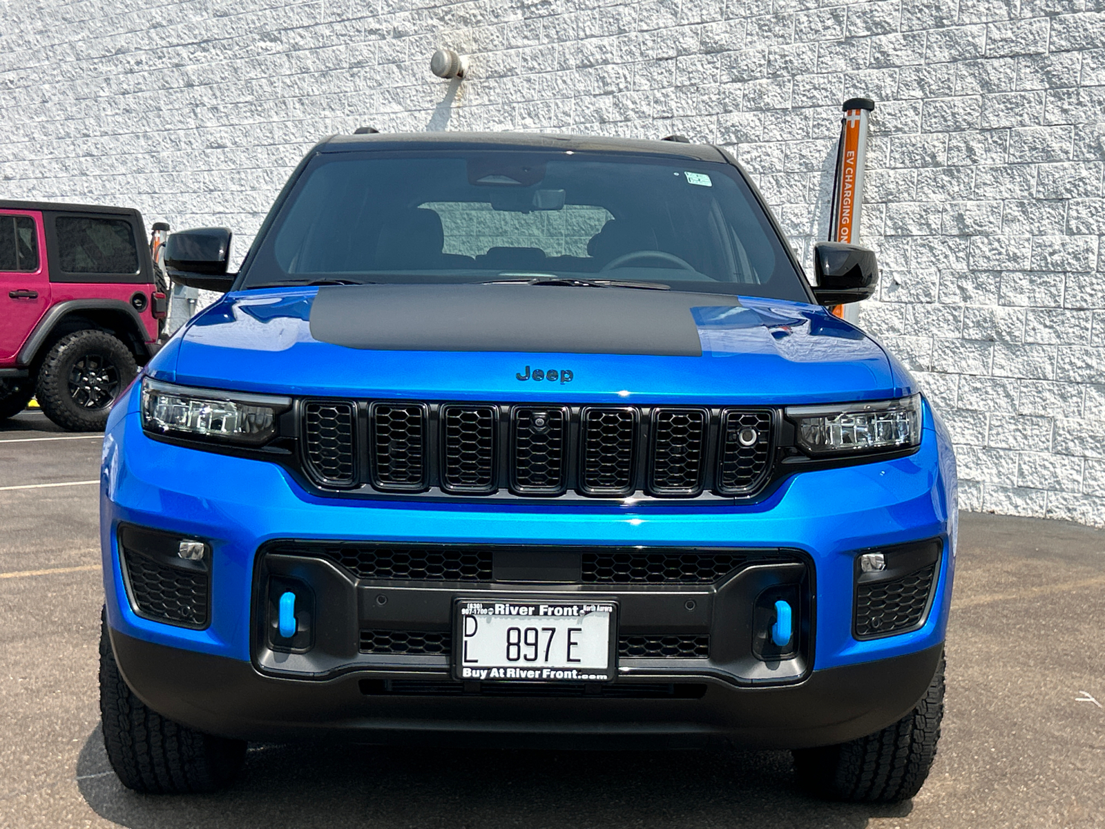 2022 Jeep Grand Cherokee 4xe Trailhawk 3