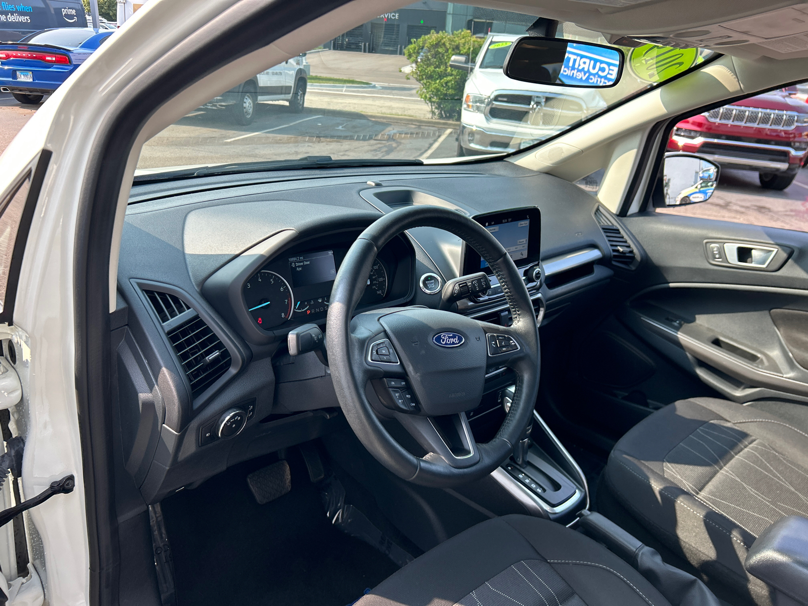 2019 Ford EcoSport SE 18