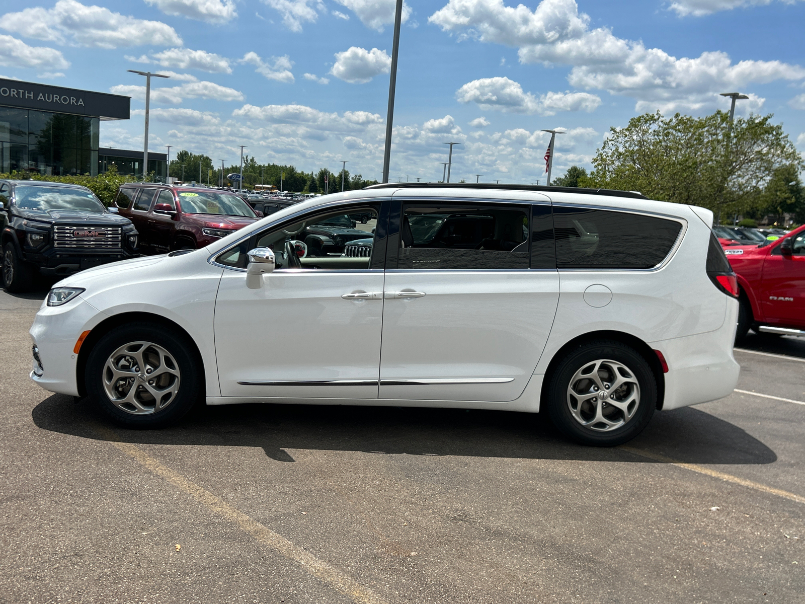 2022 Chrysler Pacifica Limited 5