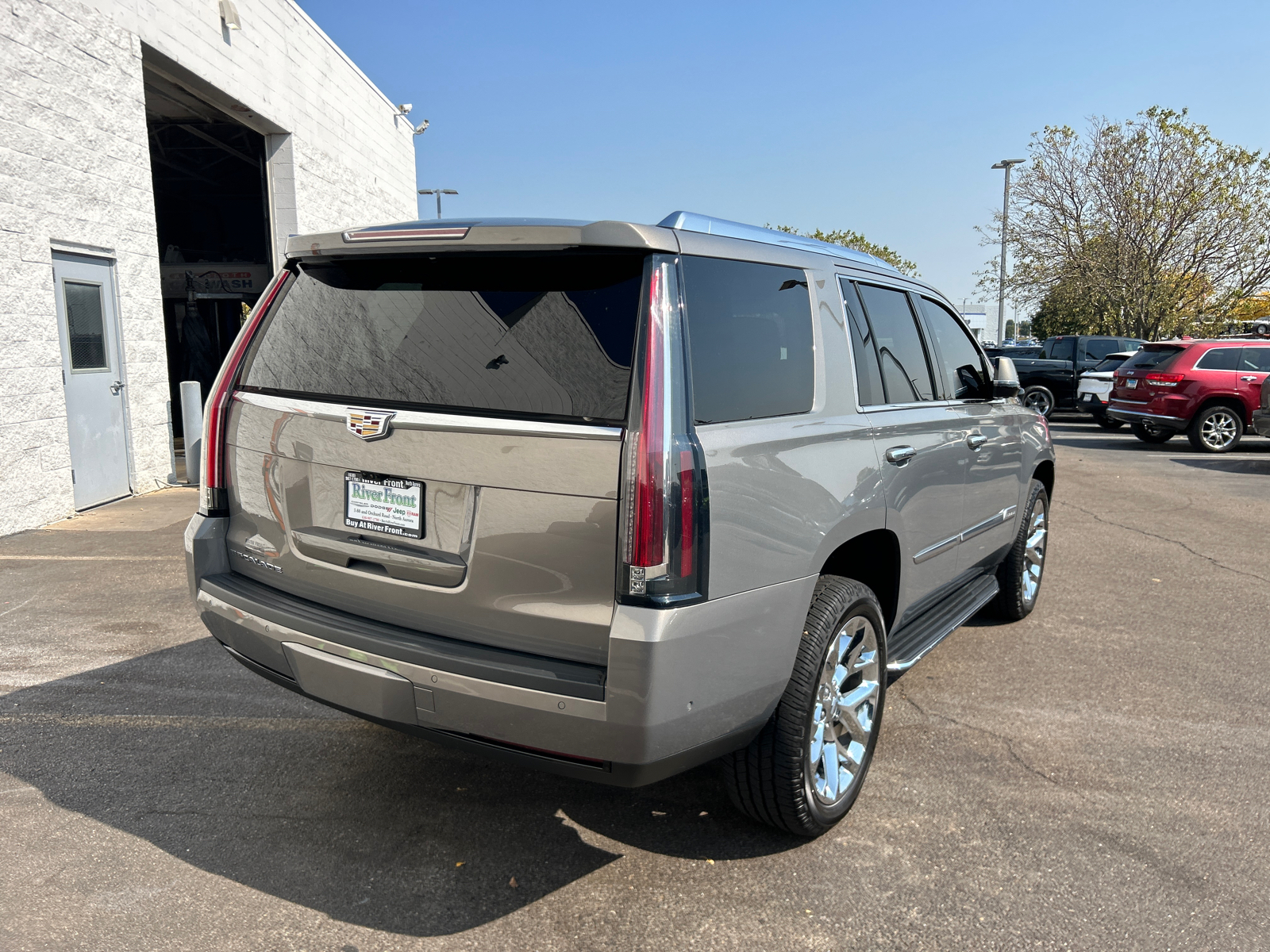 2019 Cadillac Escalade Premium Luxury 8