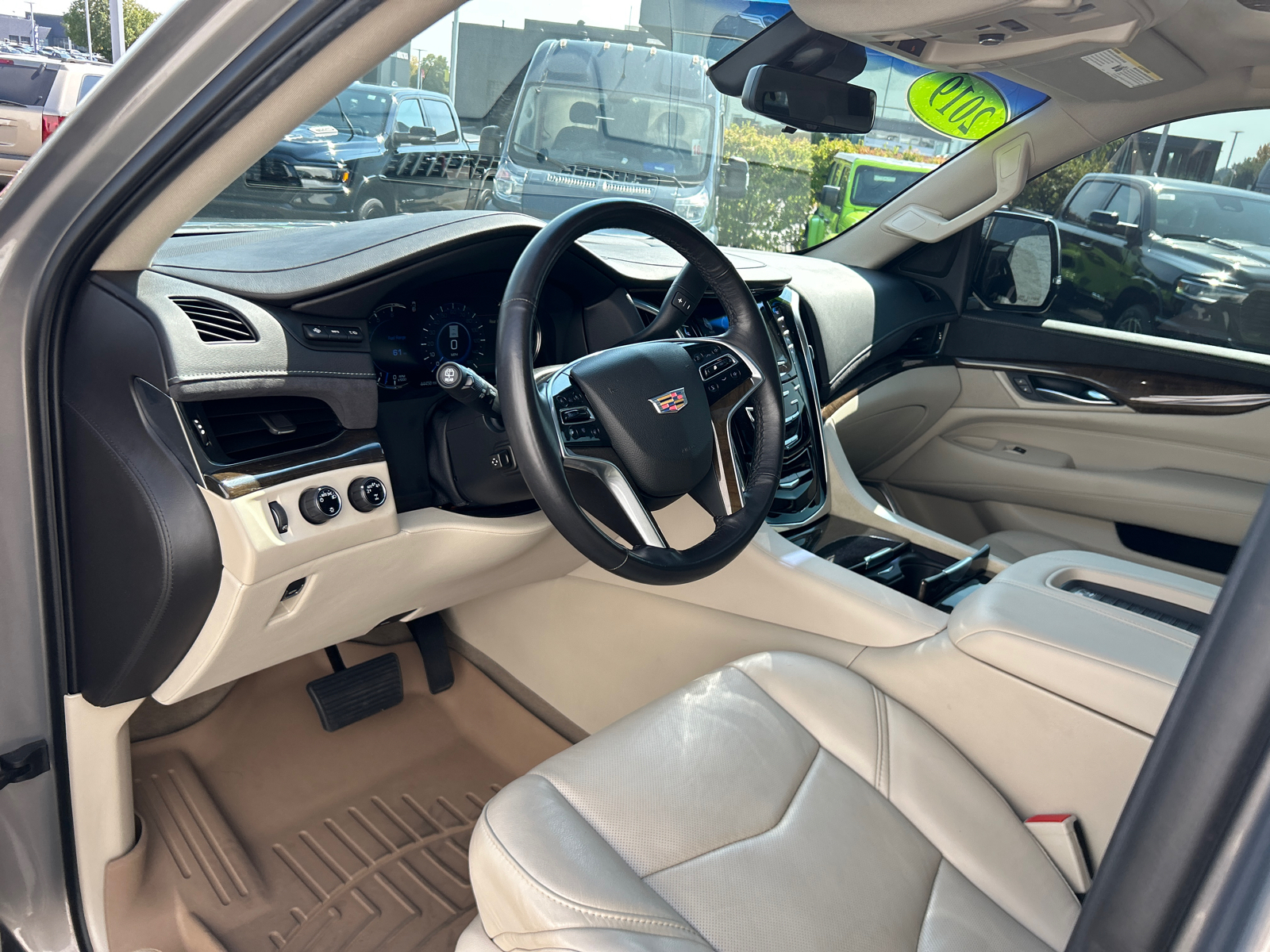 2019 Cadillac Escalade Premium Luxury 19