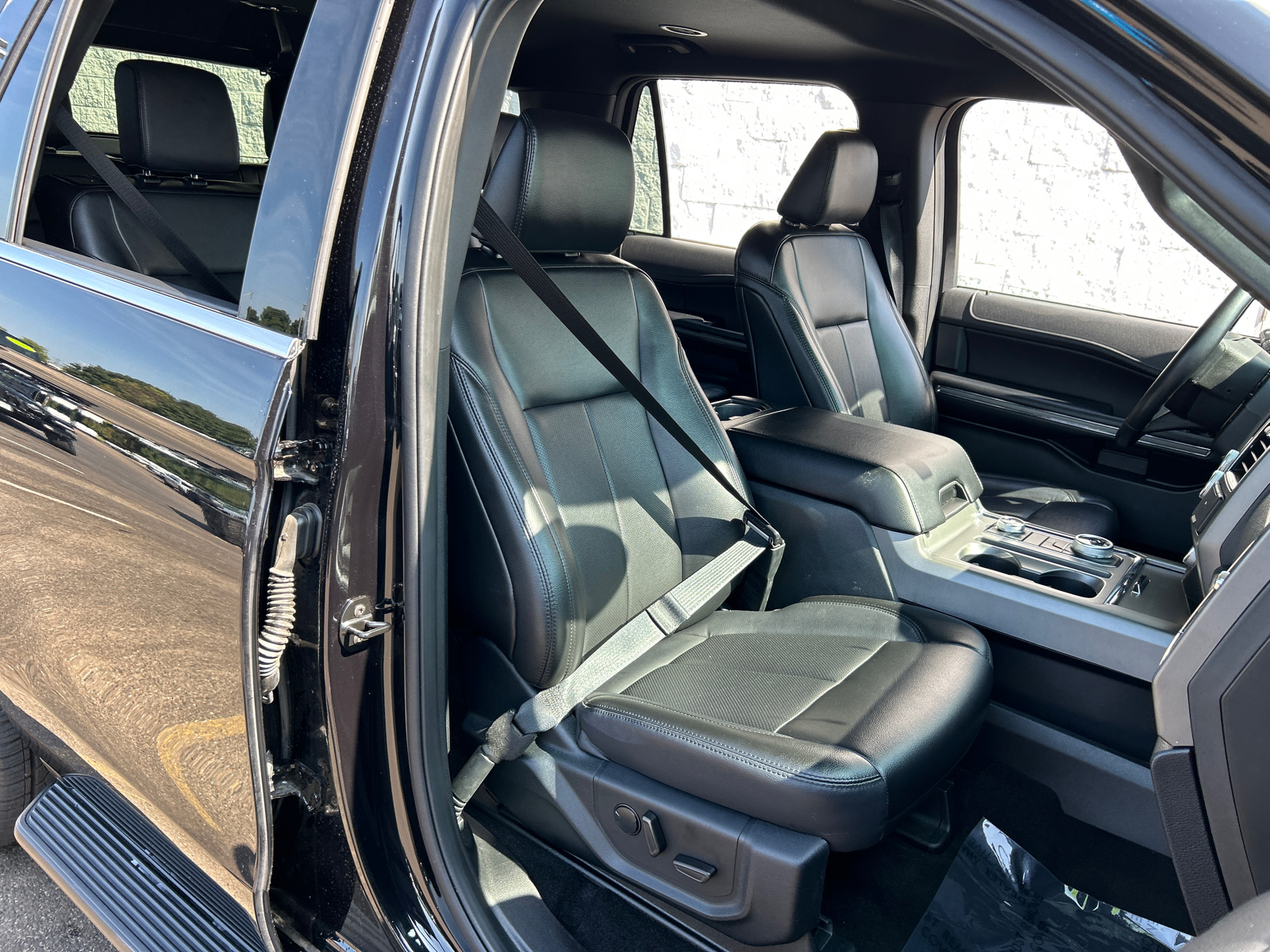 2021 Ford Expedition XLT 38