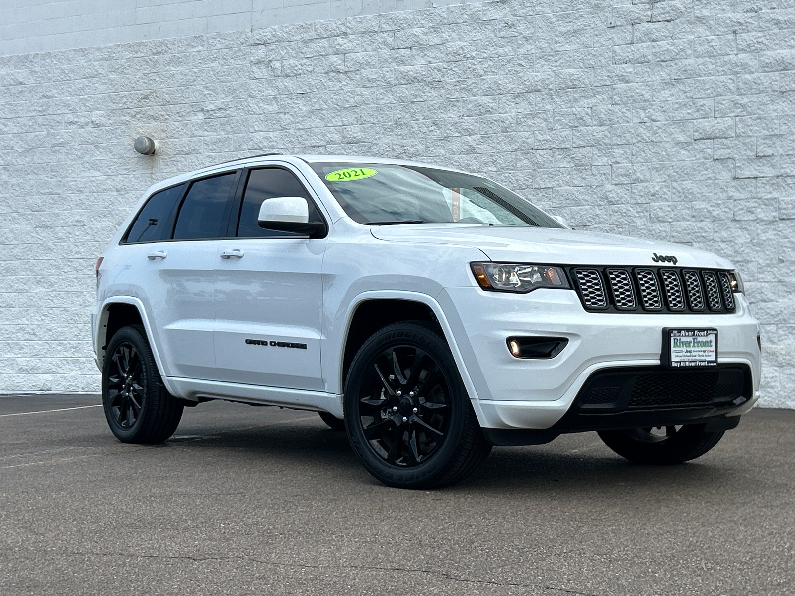 2021 Jeep Grand Cherokee Laredo X 2