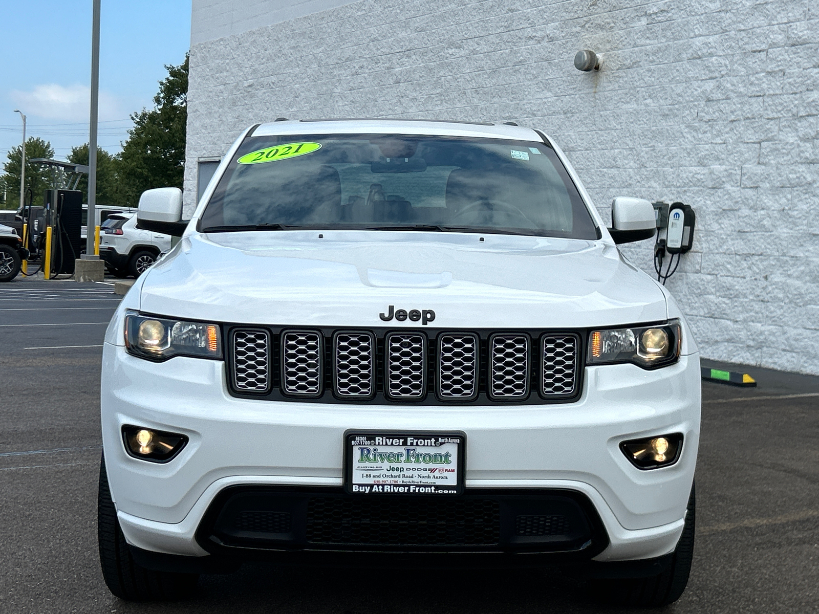 2021 Jeep Grand Cherokee Laredo X 3