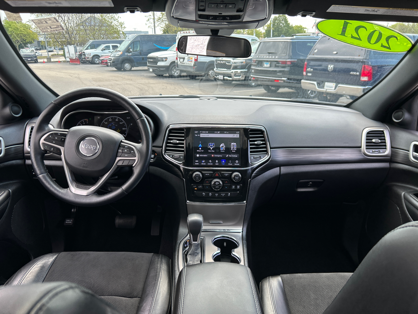 2021 Jeep Grand Cherokee Laredo X 32