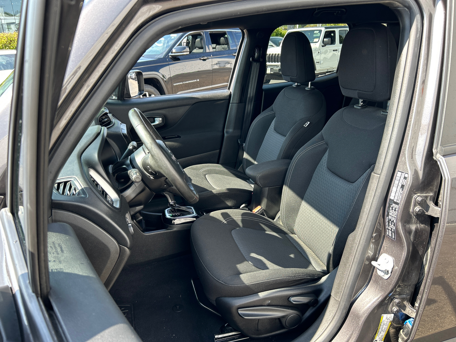 2021 Jeep Renegade 80th Edition 16