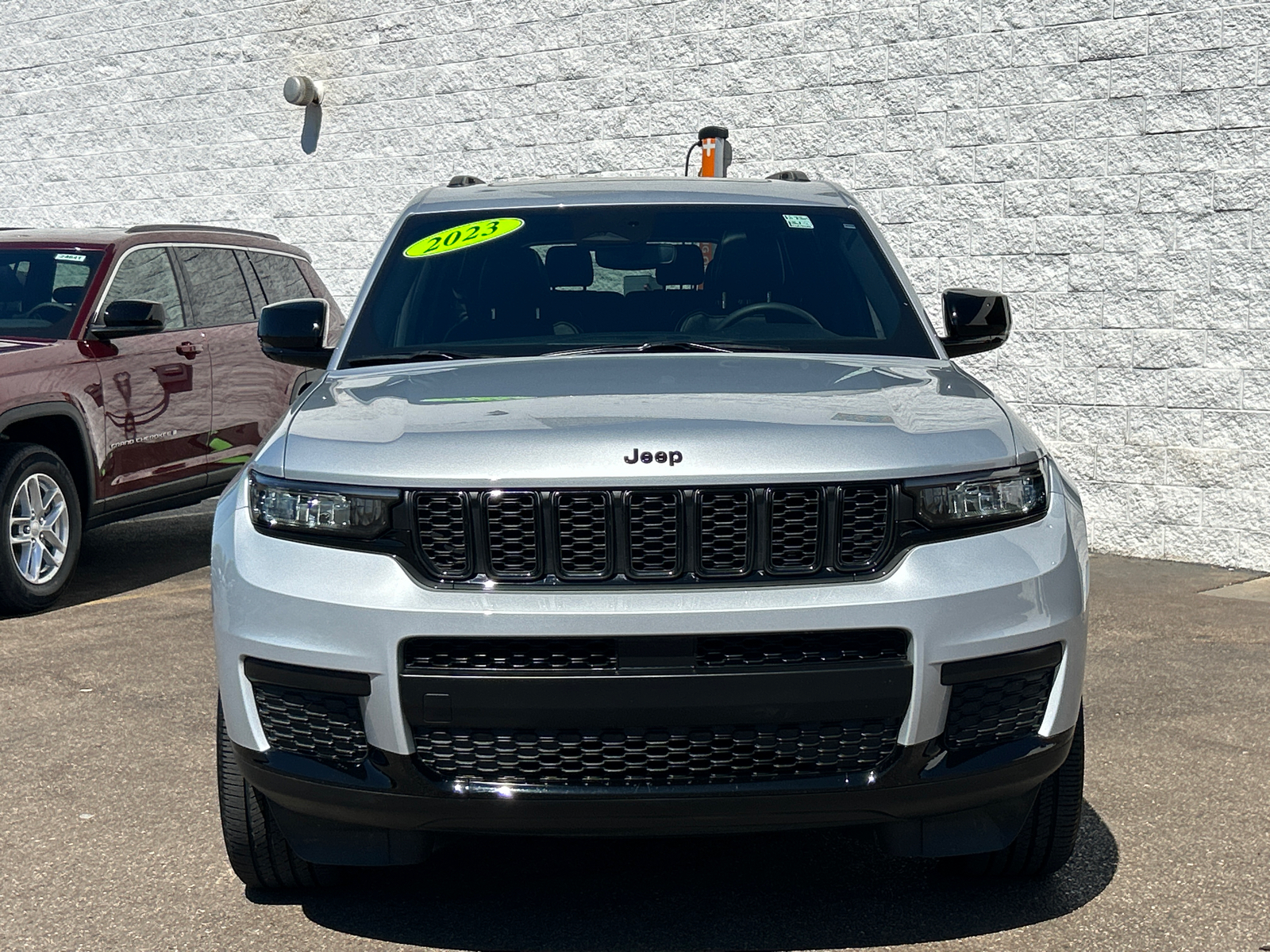 2023 Jeep Grand Cherokee L Altitude 3