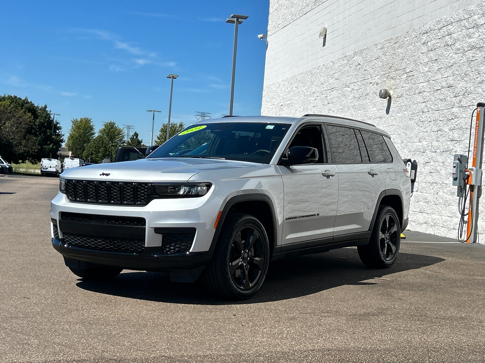 2023 Jeep Grand Cherokee L Altitude 4