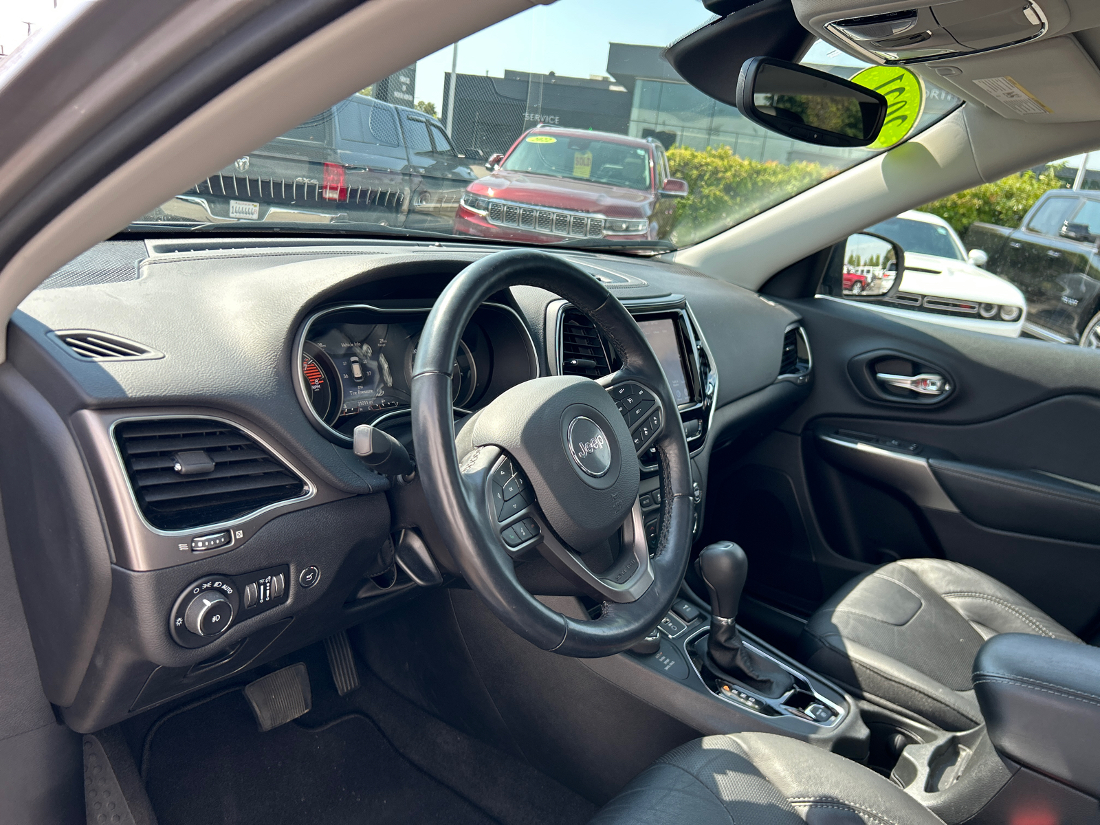 2021 Jeep Cherokee Limited 18