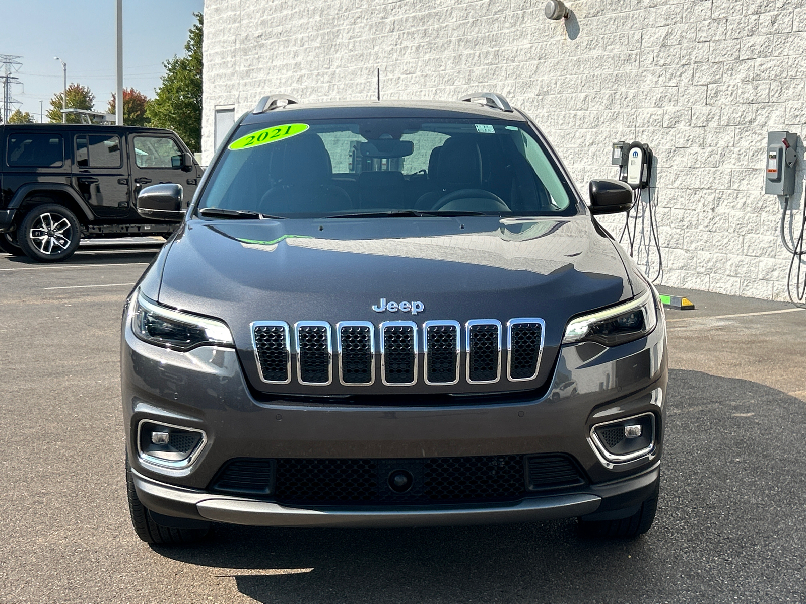 2021 Jeep Cherokee Limited 3