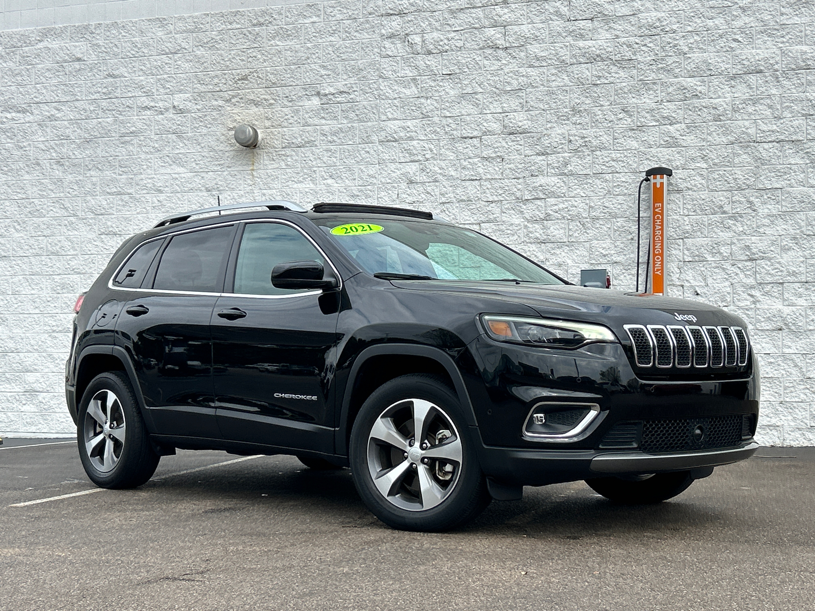 2021 Jeep Cherokee Limited 1