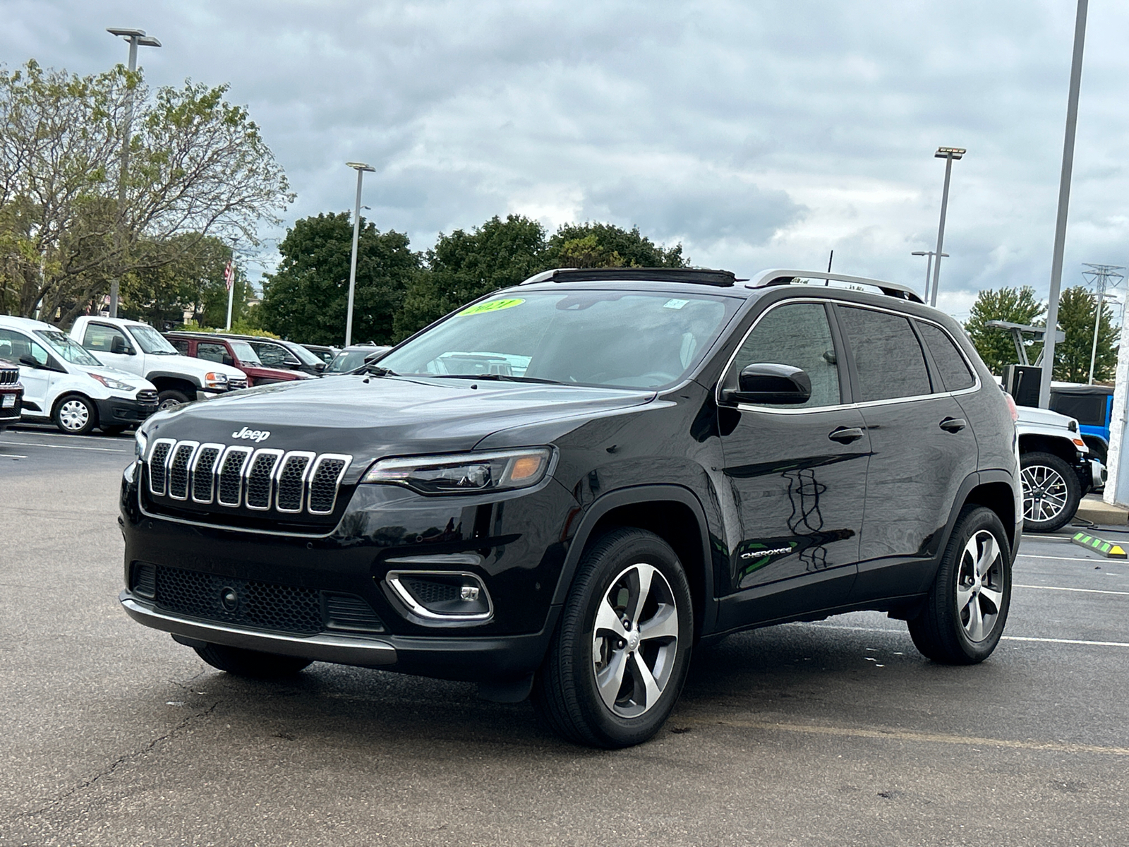 2021 Jeep Cherokee Limited 3