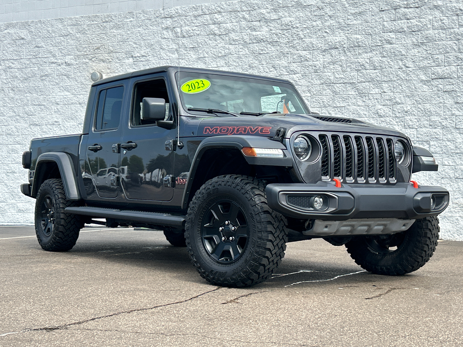 2023 Jeep Gladiator Mojave 2