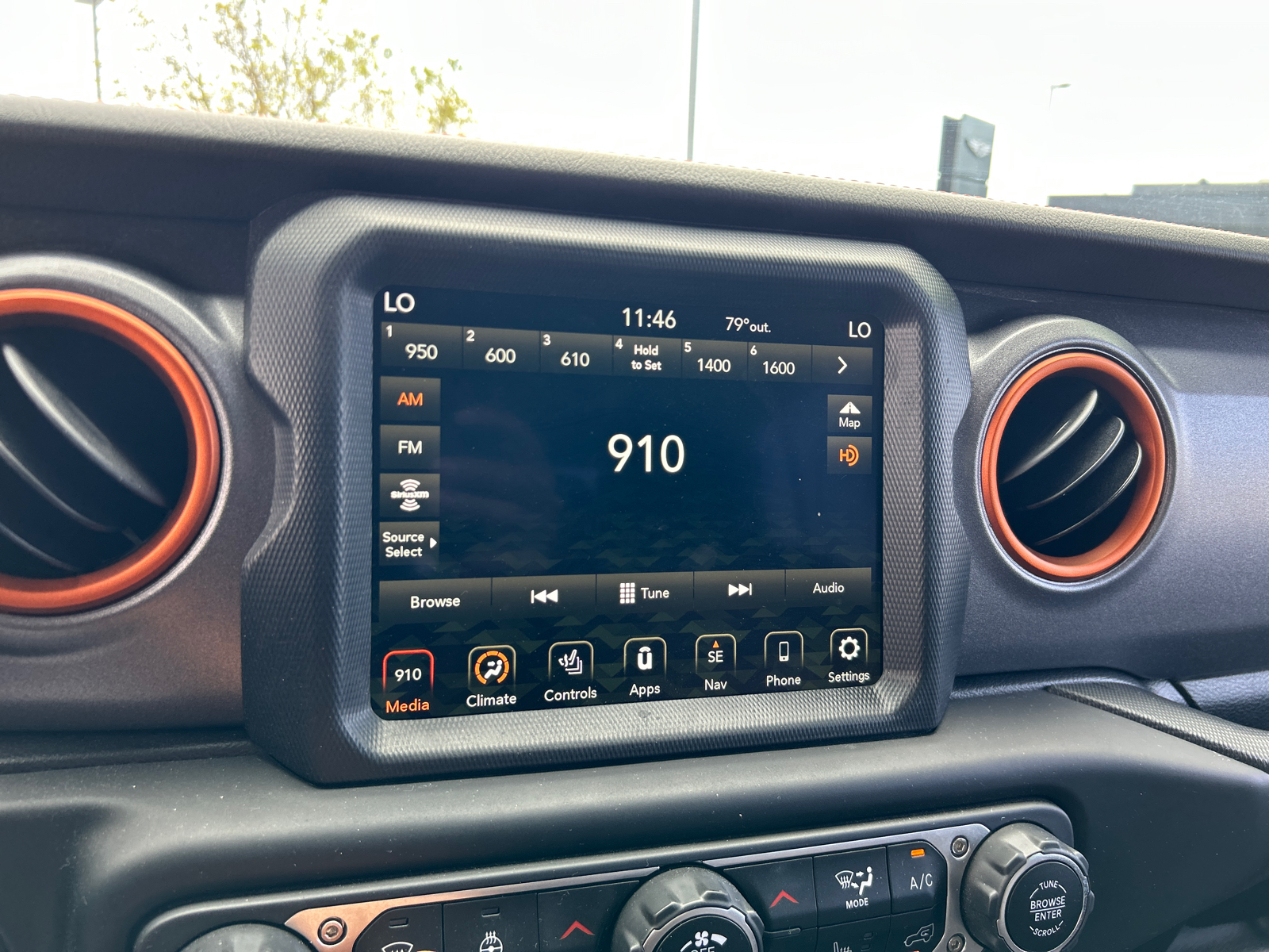 2023 Jeep Gladiator Mojave 22