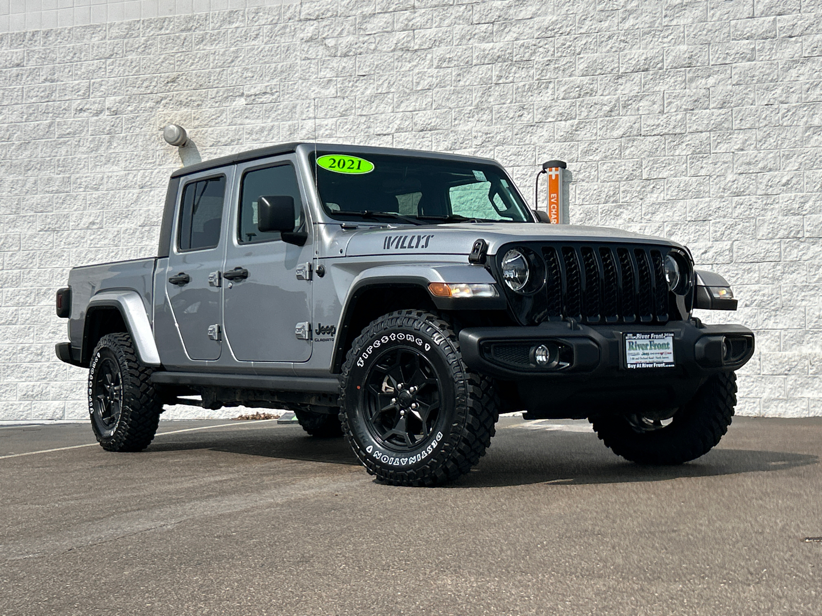 2021 Jeep Gladiator Sport 1