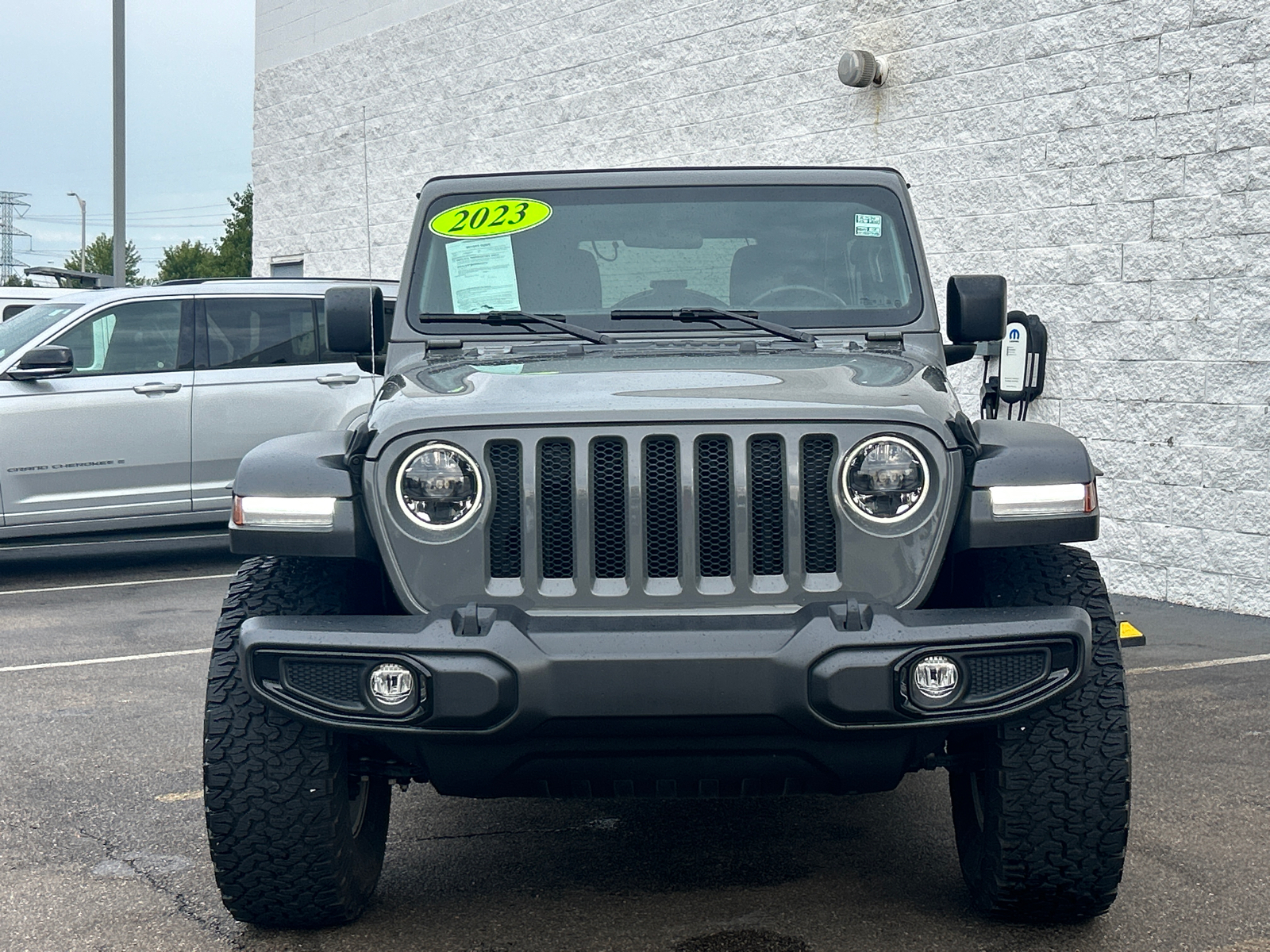 2023 Jeep Wrangler High Tide 3