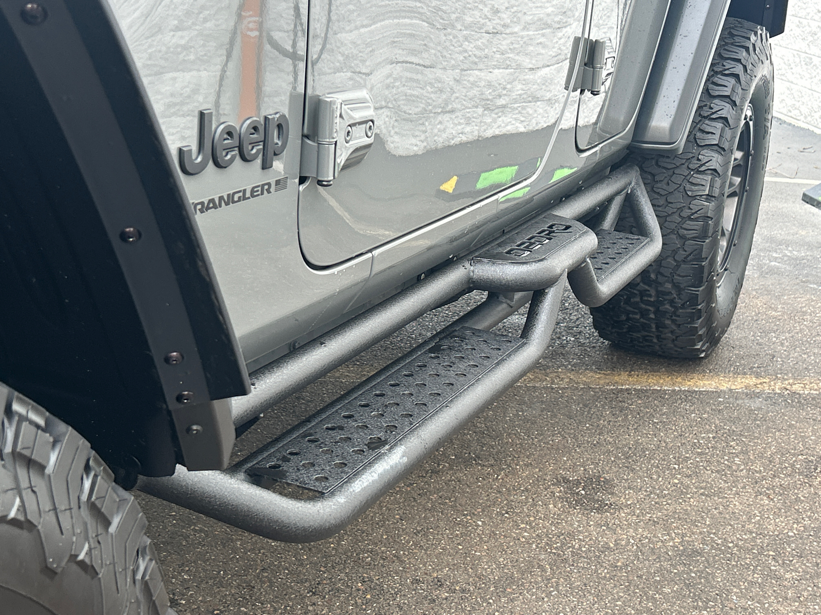 2023 Jeep Wrangler High Tide 12