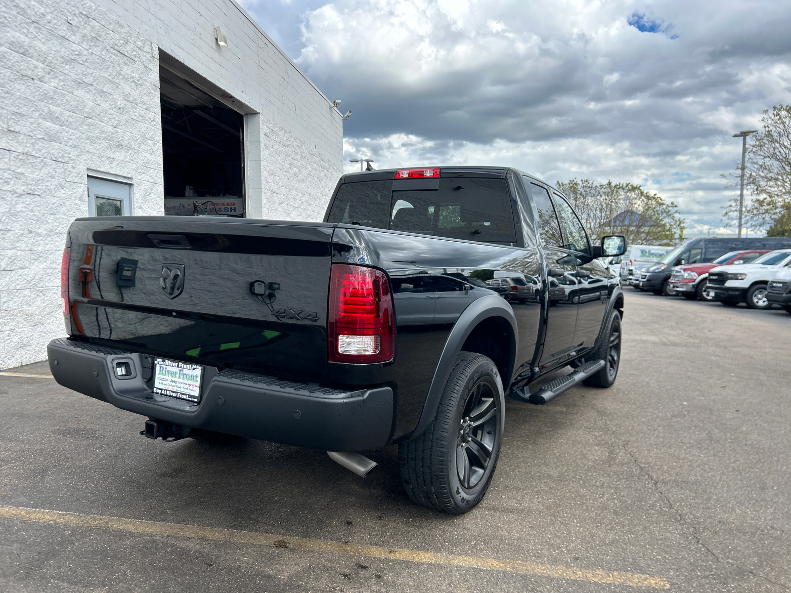 2021 Ram 1500 Classic Warlock 8