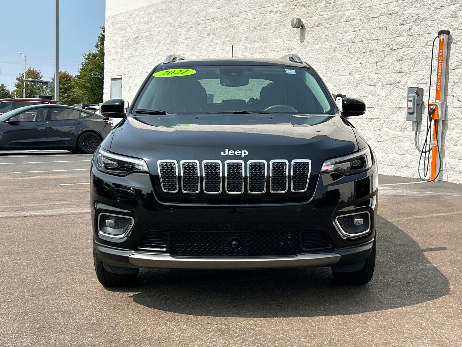 2021 Jeep Cherokee Limited 3