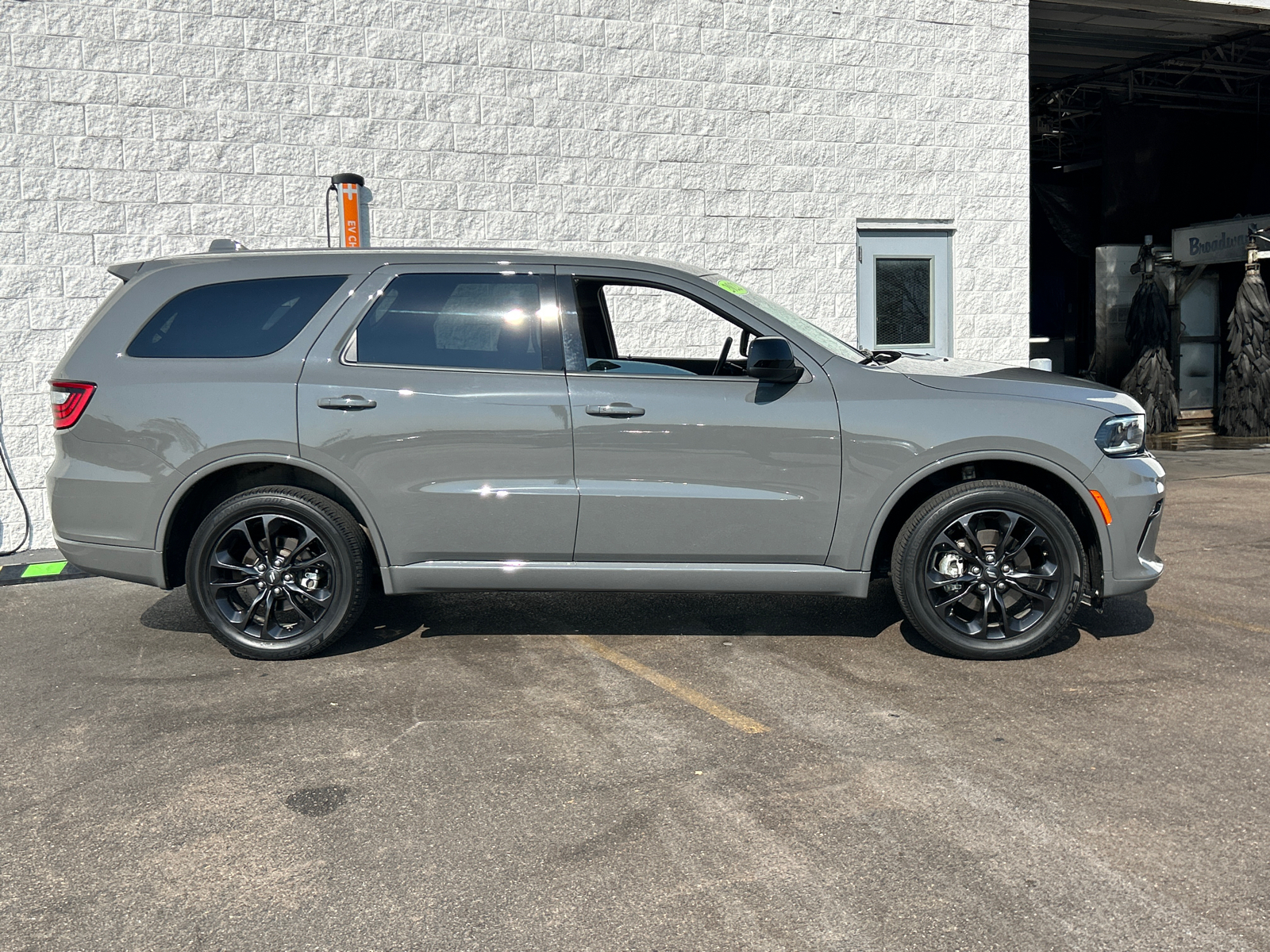 2022 Dodge Durango SXT 9