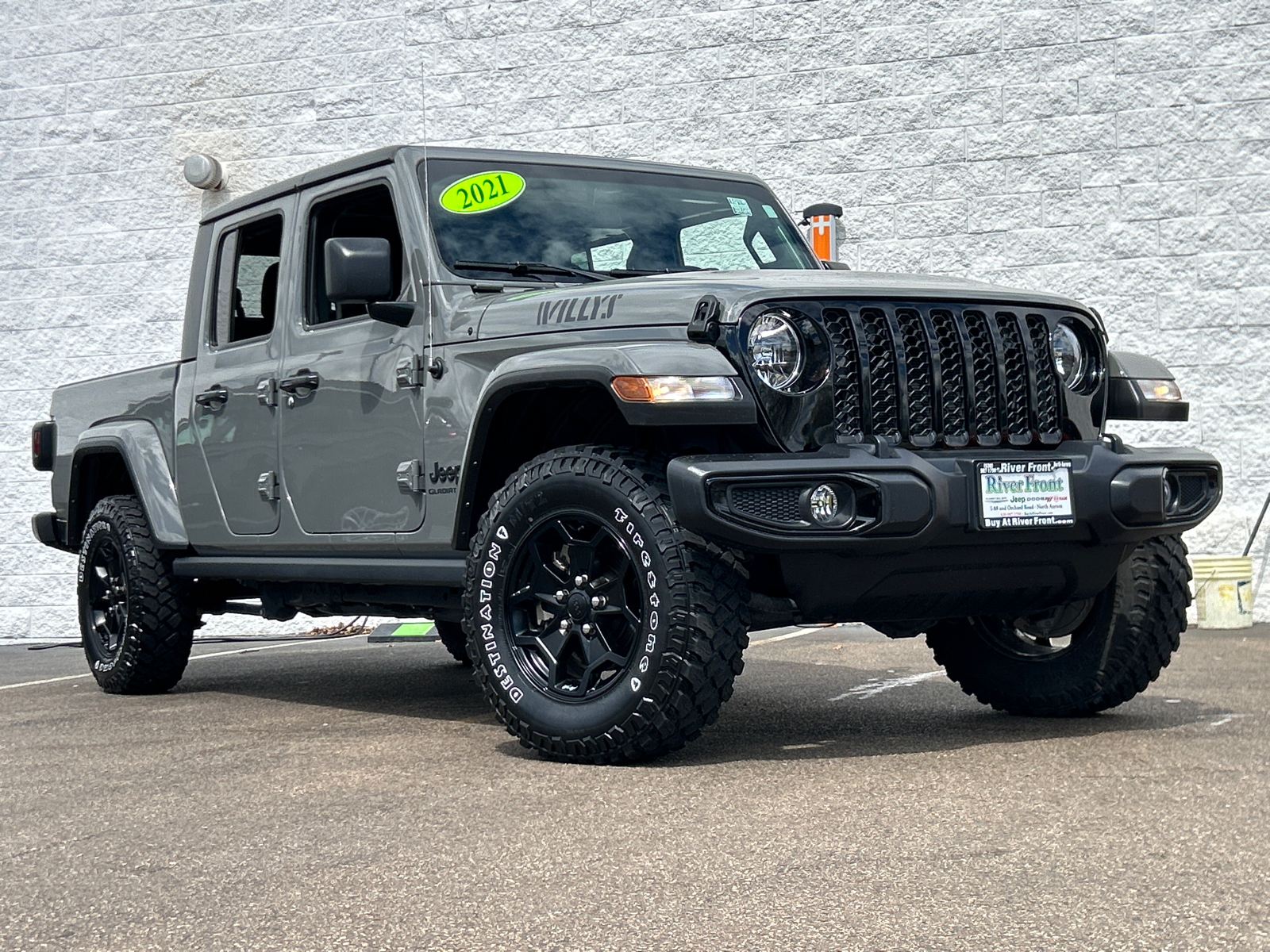 2021 Jeep Gladiator Sport 1