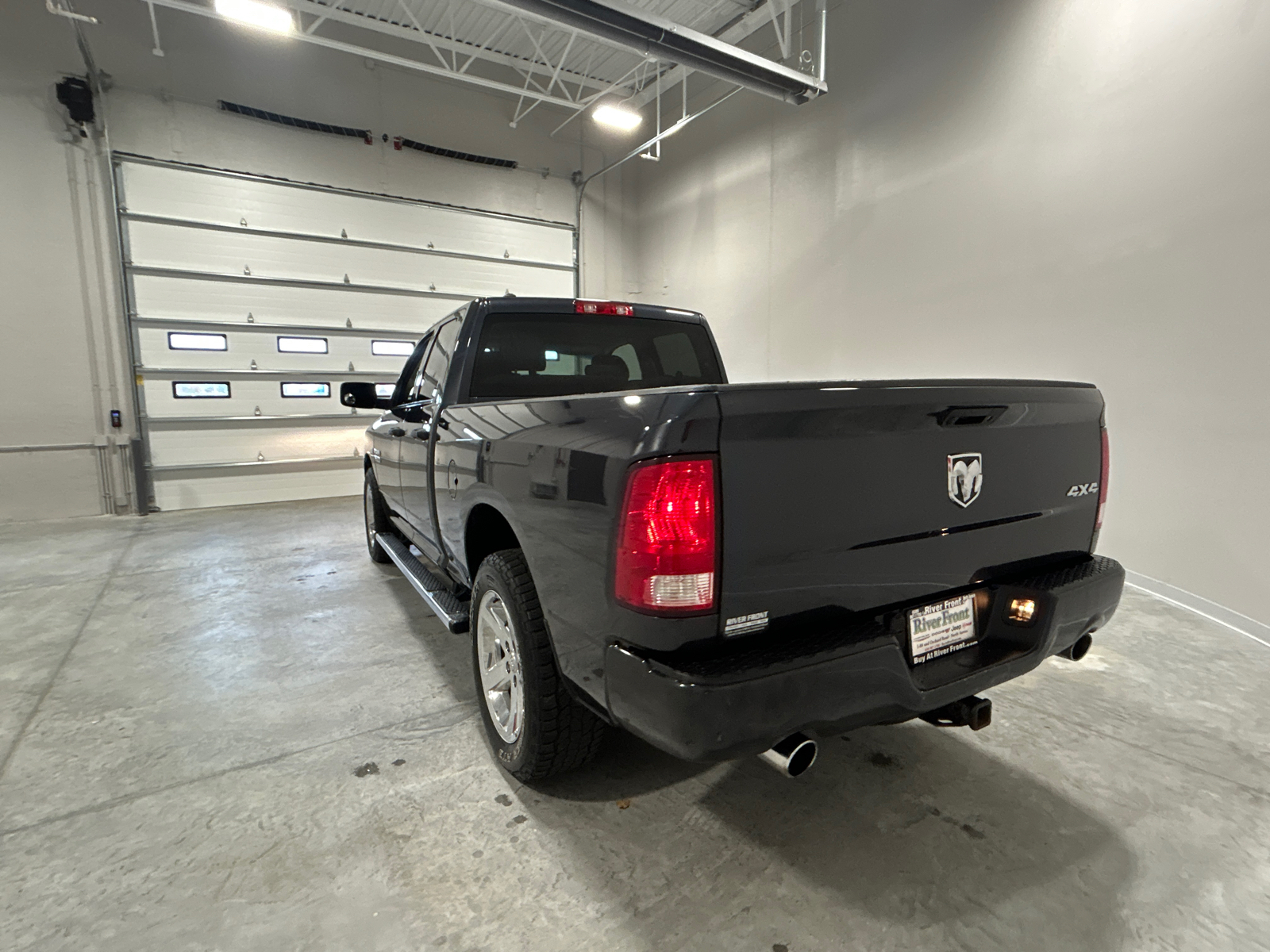 2017 Ram 1500 Express 8