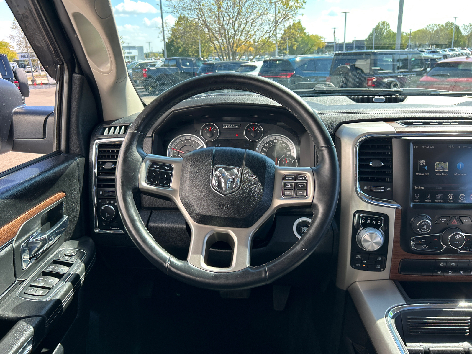 2016 Ram 1500 Laramie 32