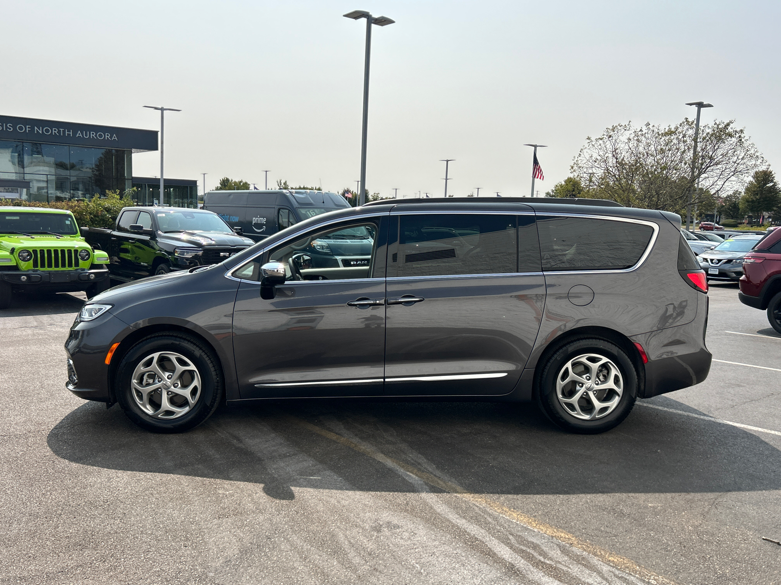 2023 Chrysler Pacifica Limited 5