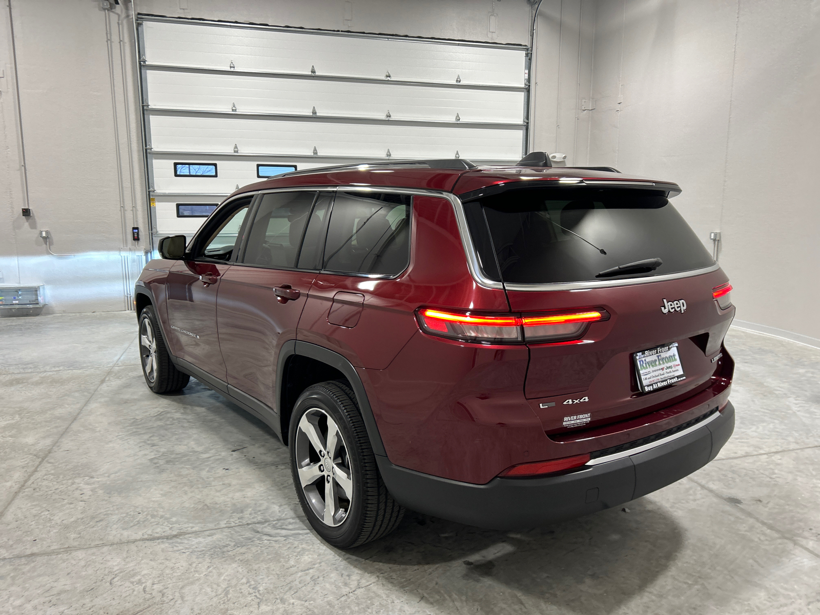 2021 Jeep Grand Cherokee L Limited 8