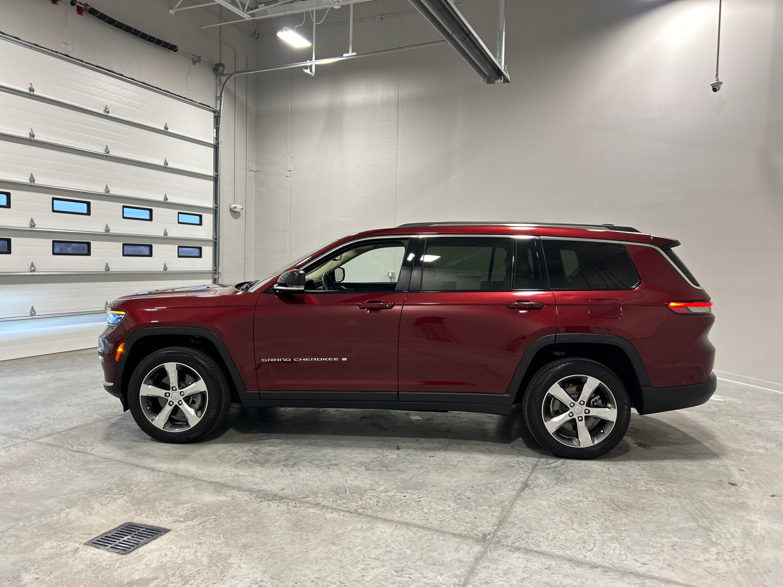 2021 Jeep Grand Cherokee L Limited 9